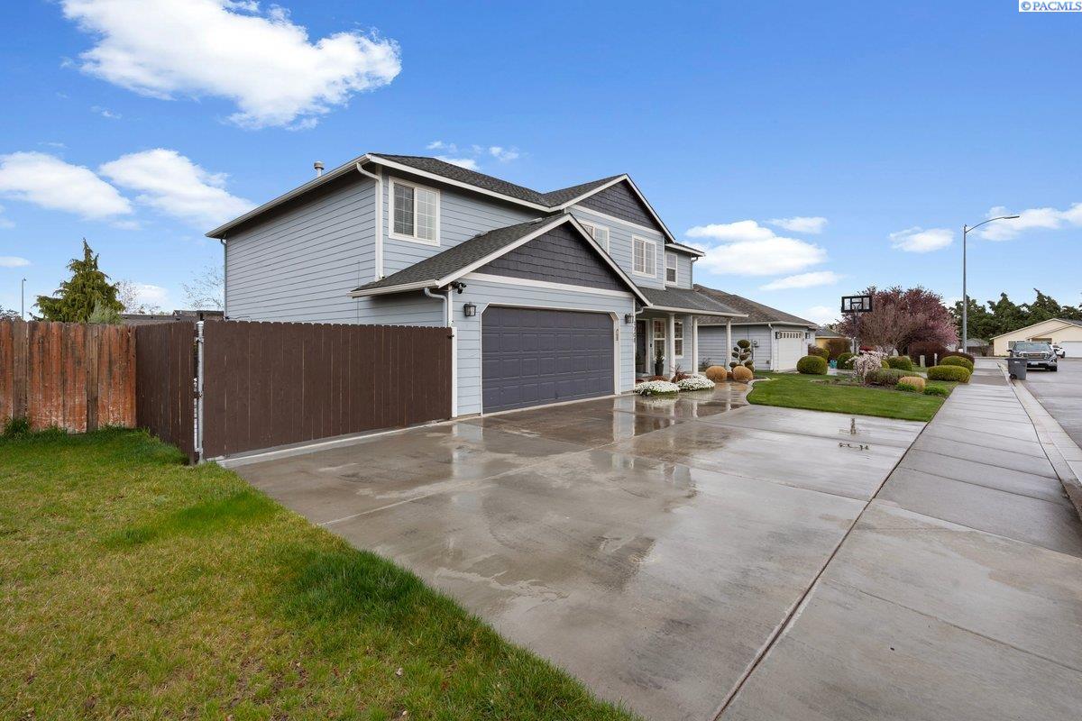 1708 31st Ave, Kennewick, WA 99337