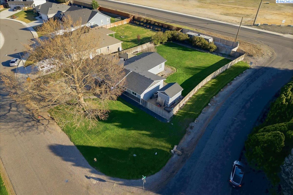 225 Mata Rd, Kennewick, WA 99338