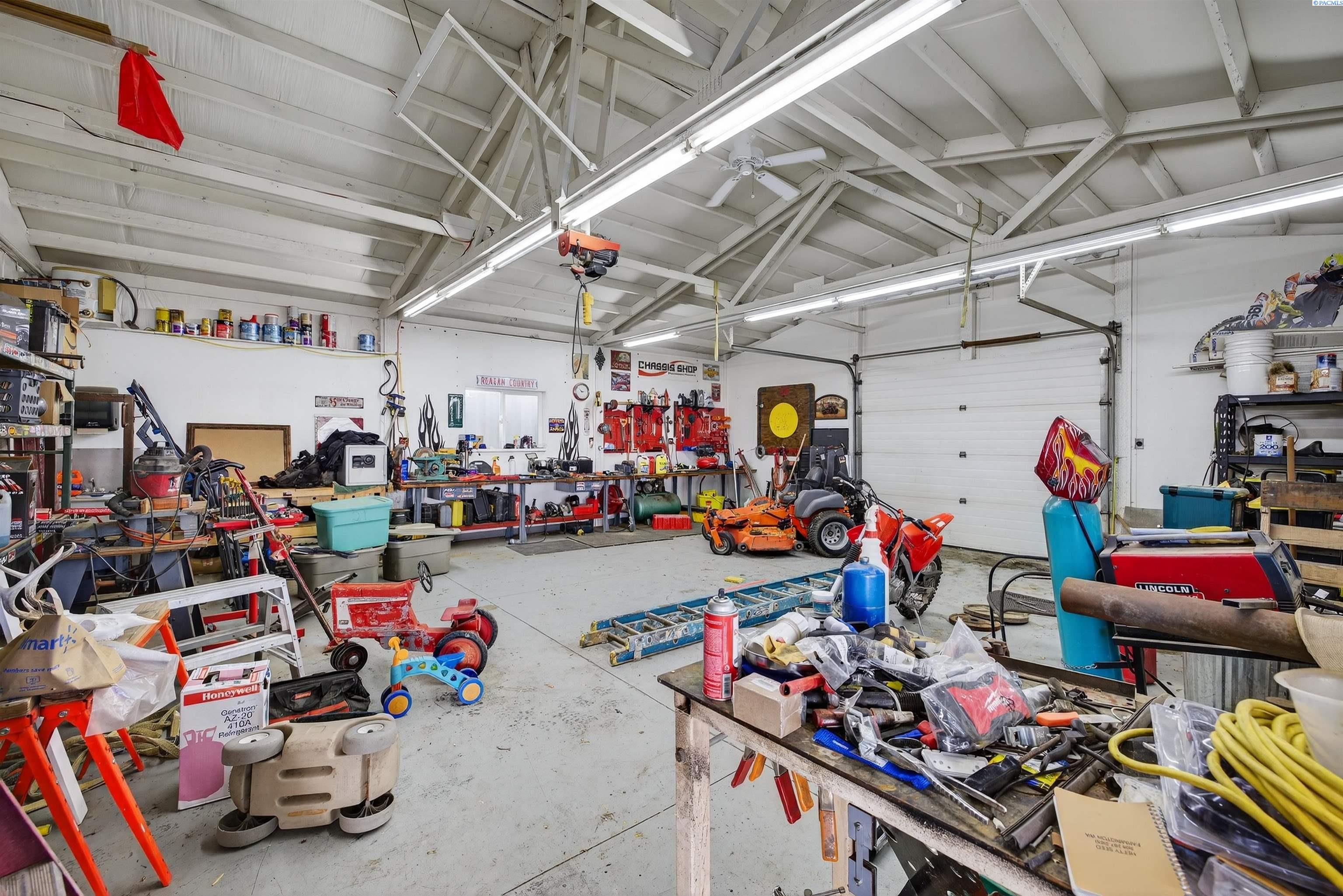 2350 Murphy Rd, Pasco, WA 99301