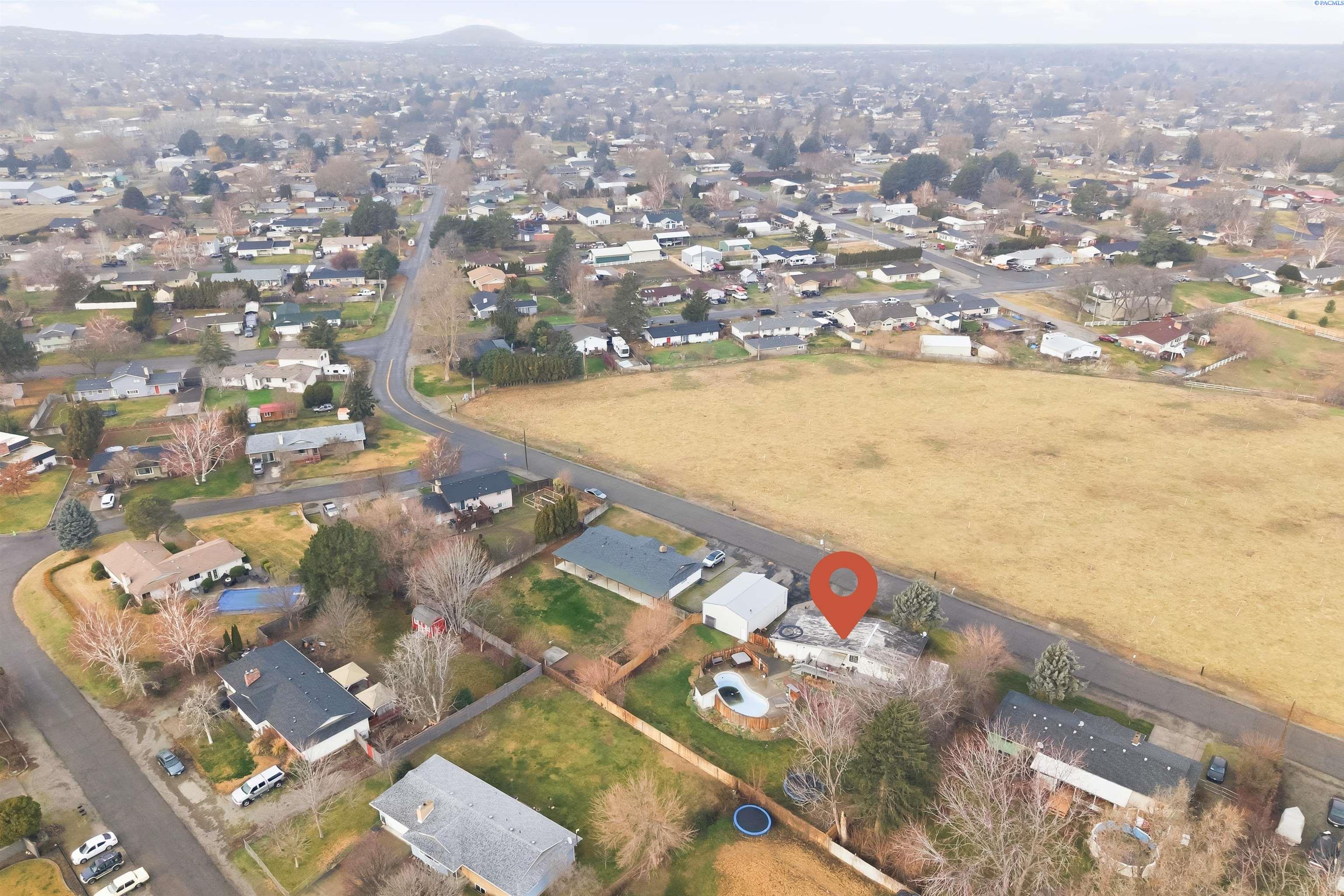 106 36th Ave, Kennewick, WA 99337