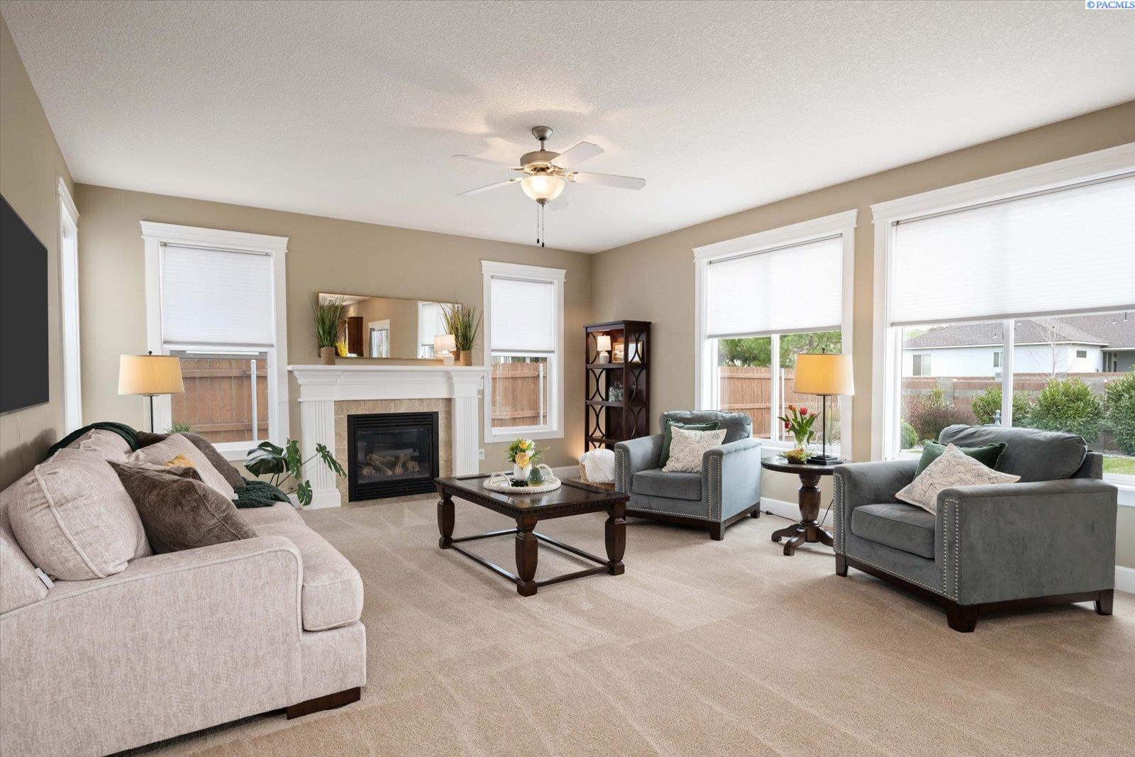 8505 W 9th Ave, Kennewick, WA 99336