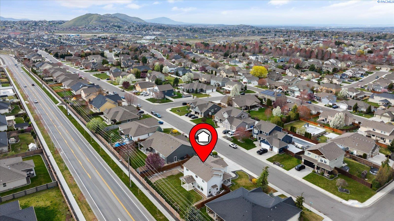 8505 9th Ave, Kennewick, WA 99336