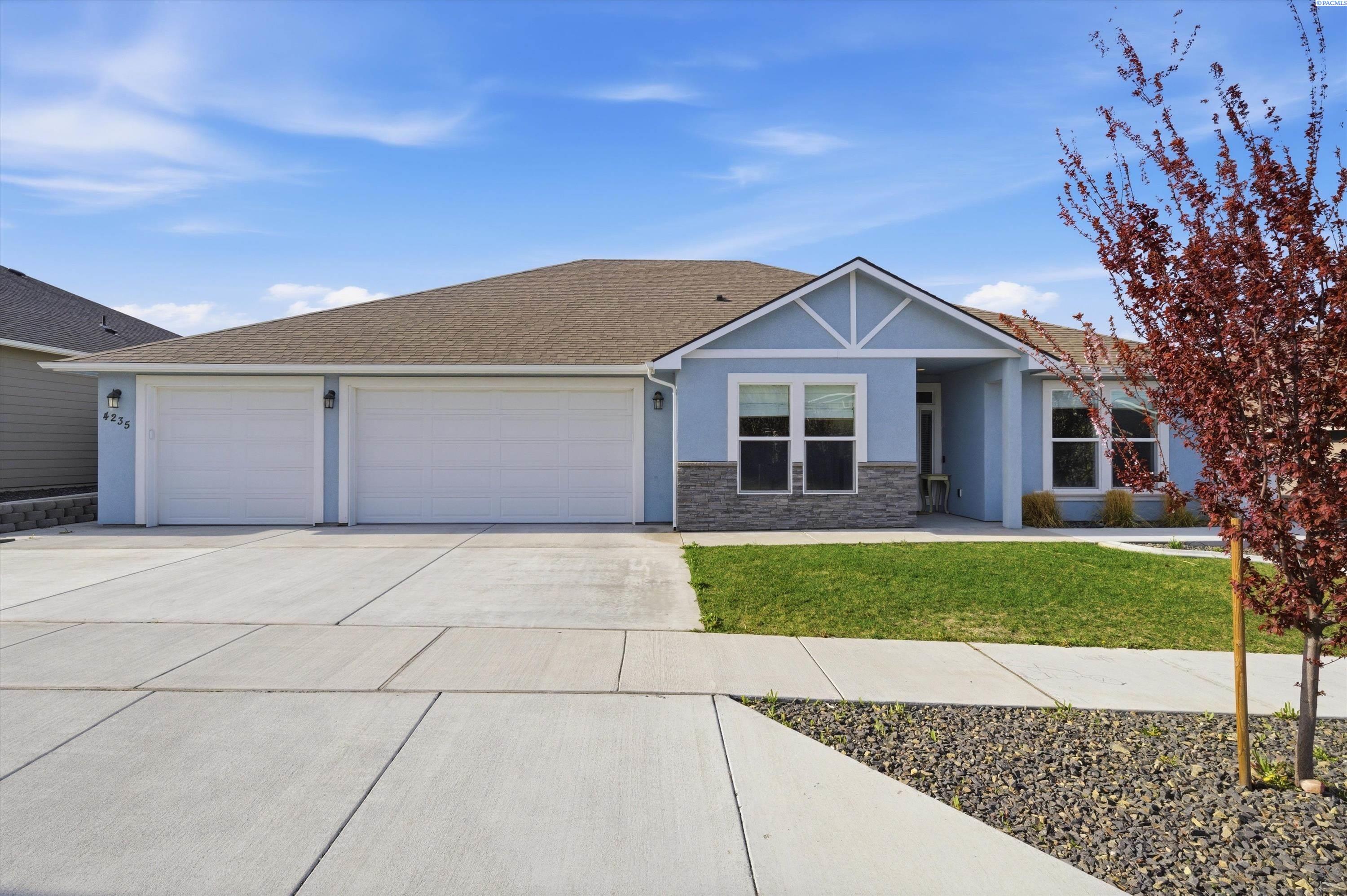 4235 Barbera St, Richland, WA 99352
