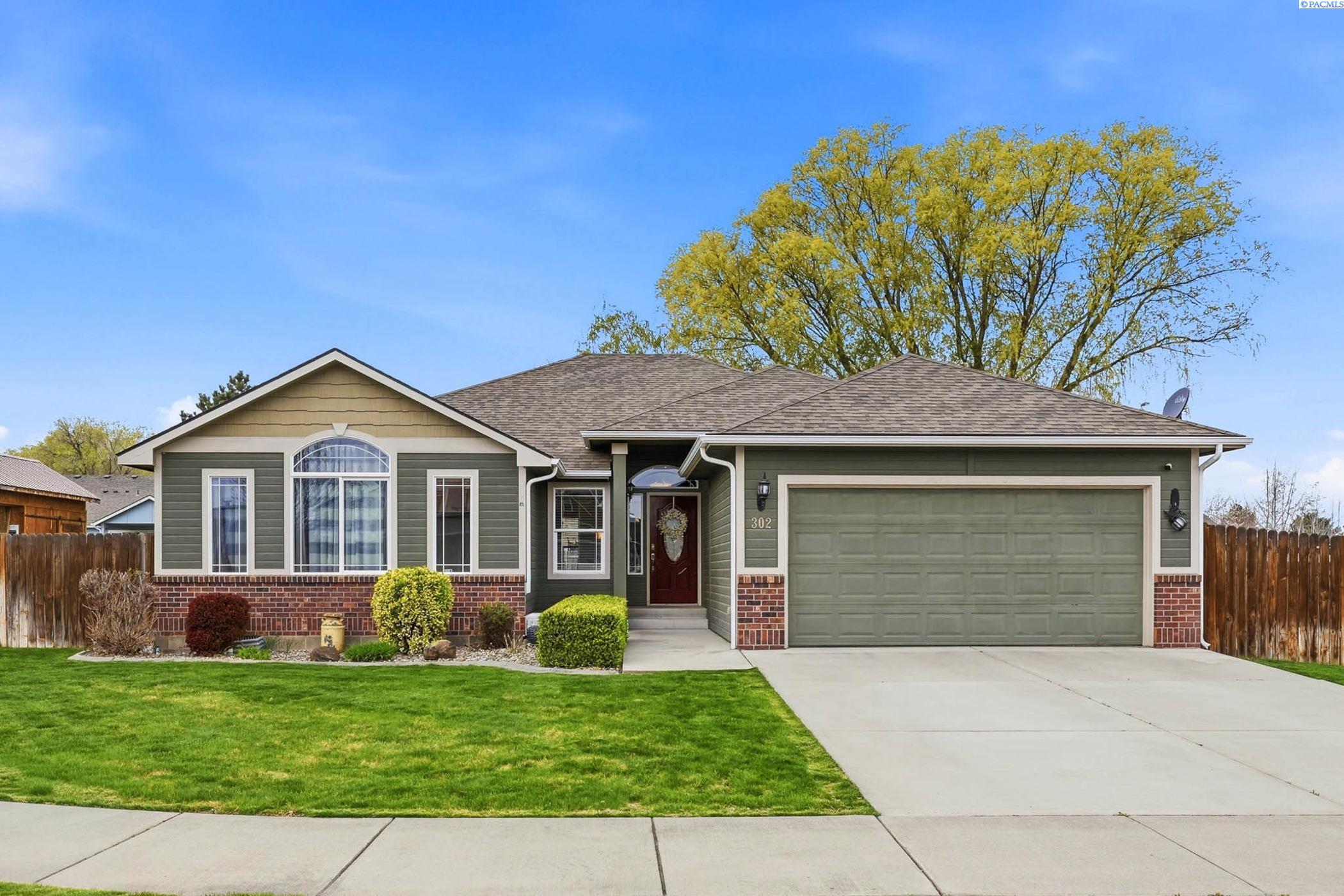 302 Penn St, Kennewick, WA 99336