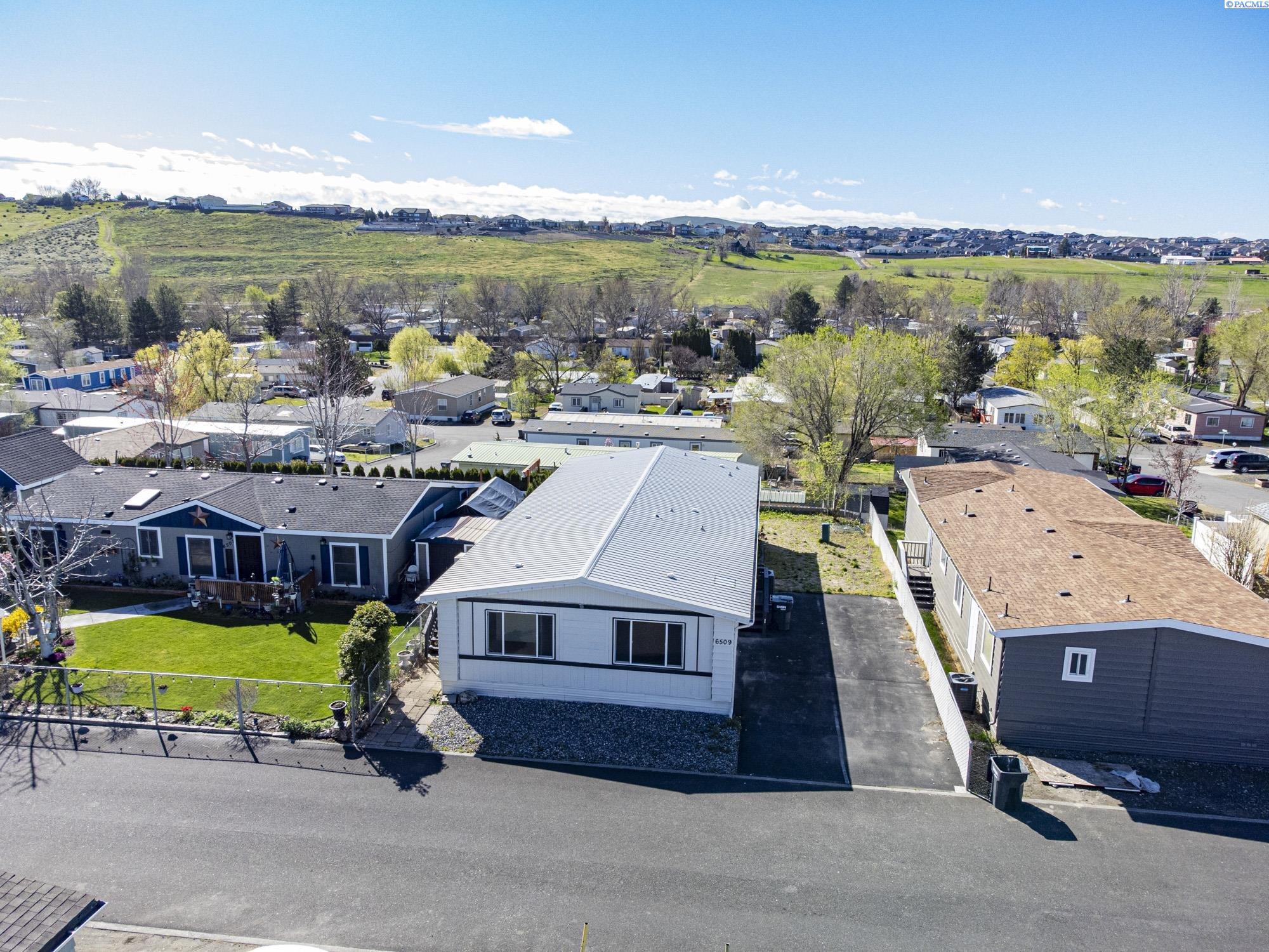 6509 James St #643, West Richland, WA 99353