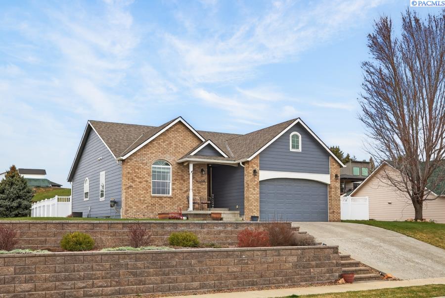 1126 Lake St., Colton WA 99113