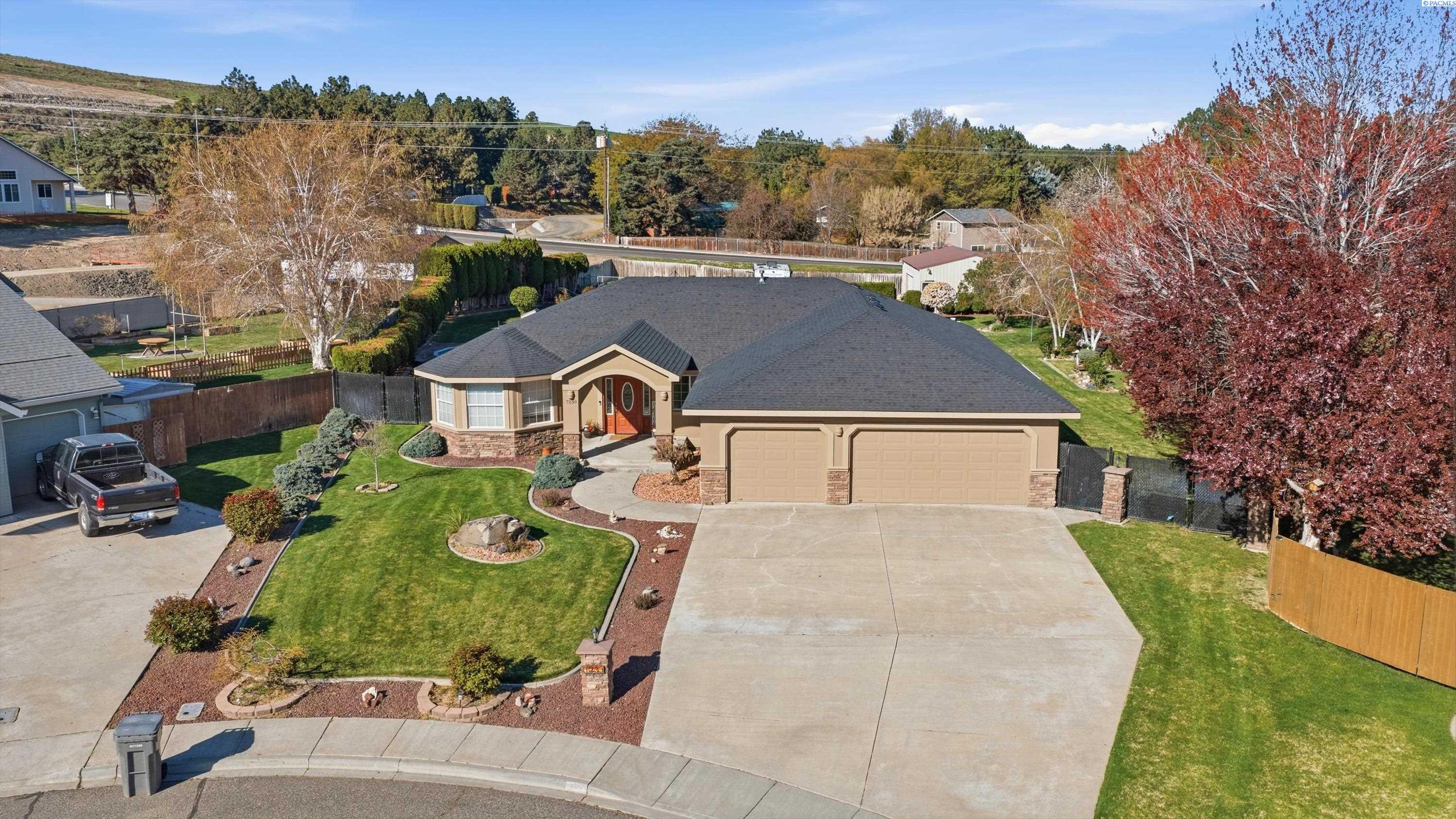 7239 15th Ave, Kennewick, WA 99338