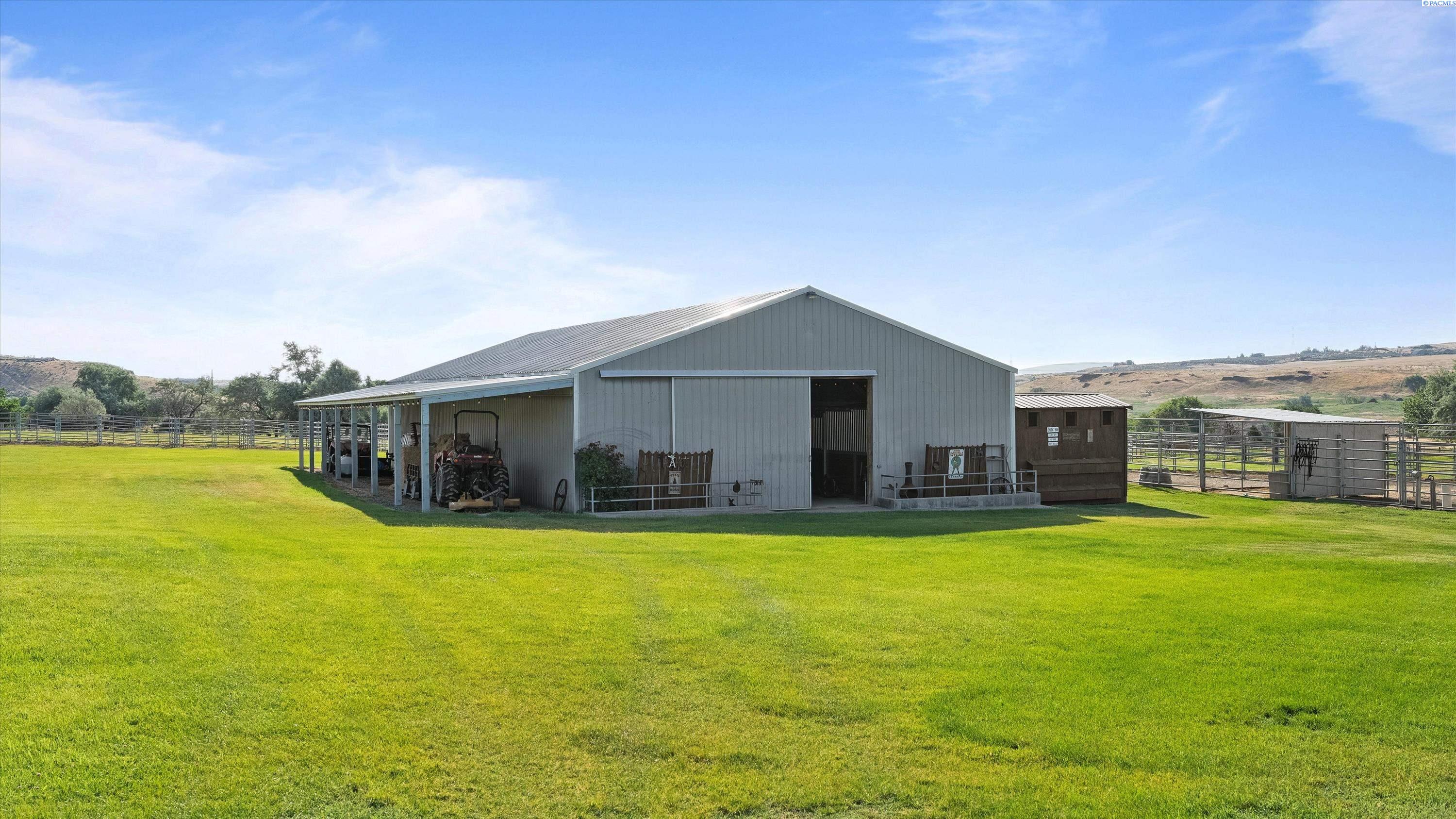 35803 Rayhill Rd, Benton City, WA 99320