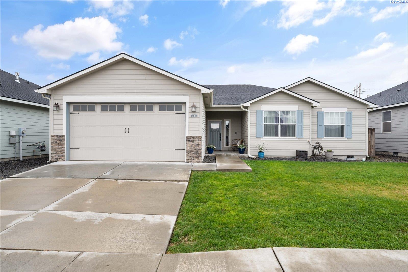 6045 41st Ave, Kennewick, WA 99338