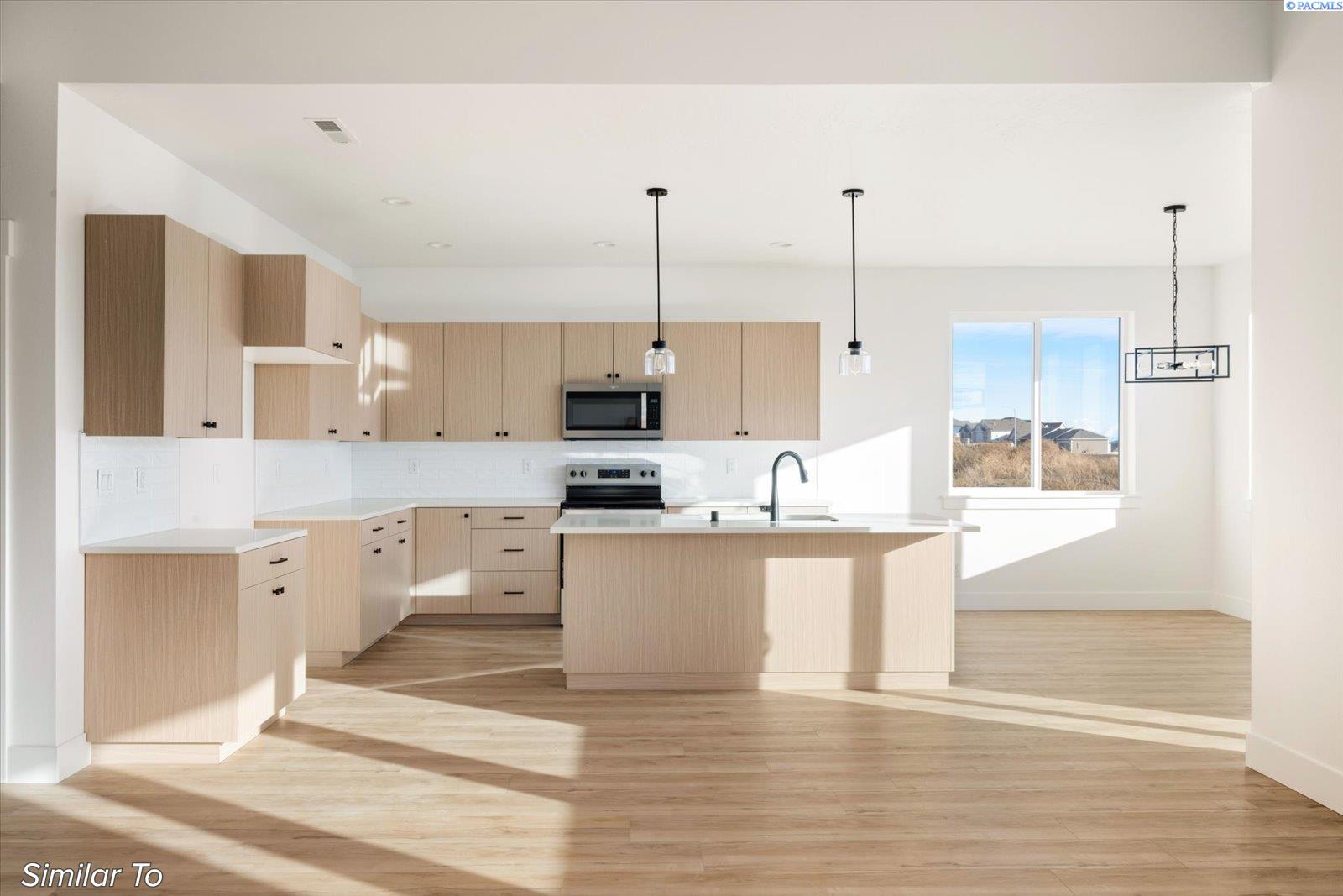 6614 24th Ave #11, Kennewick, WA 99338