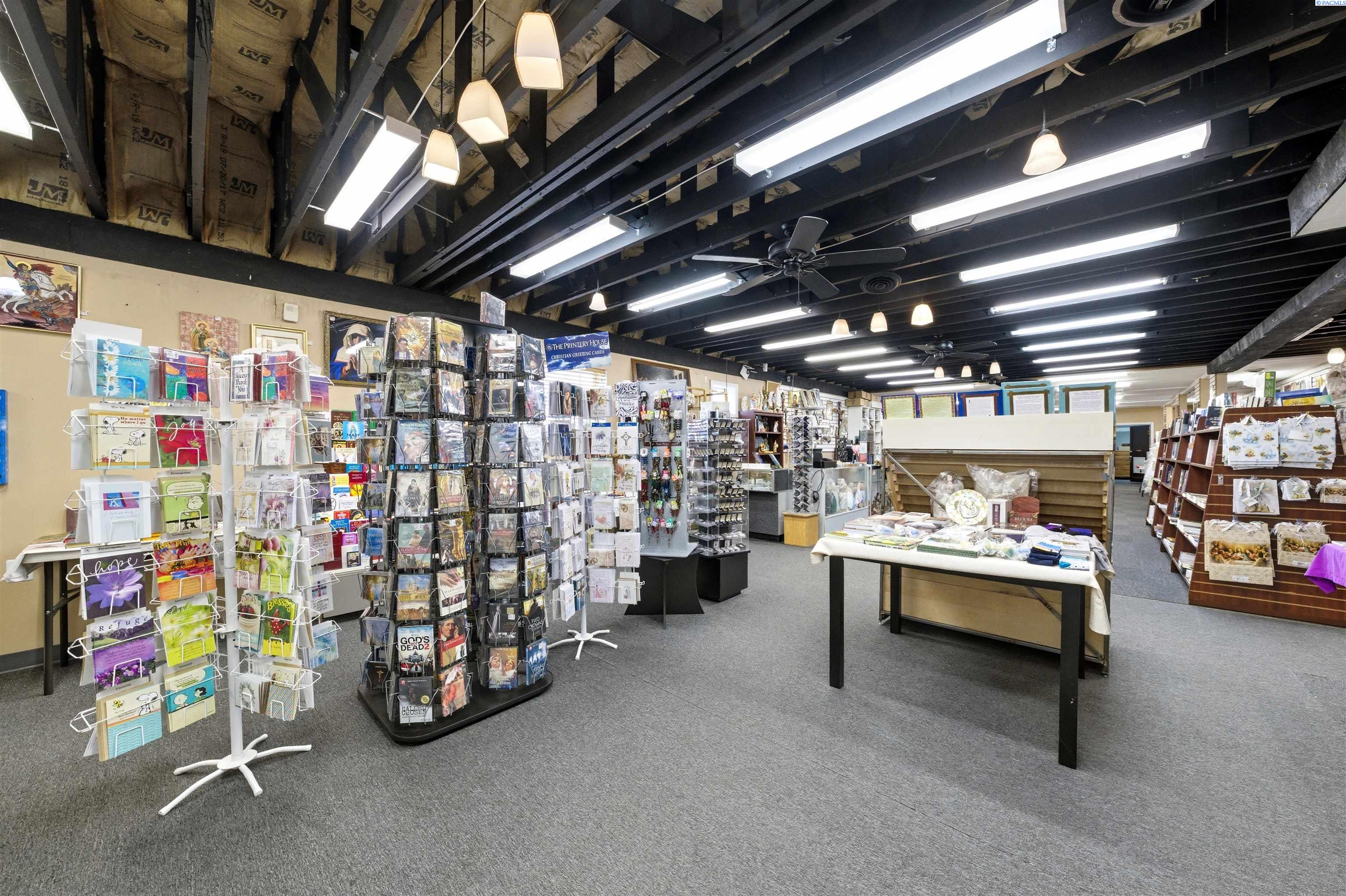 120 1st Ave, Kennewick, WA 99336