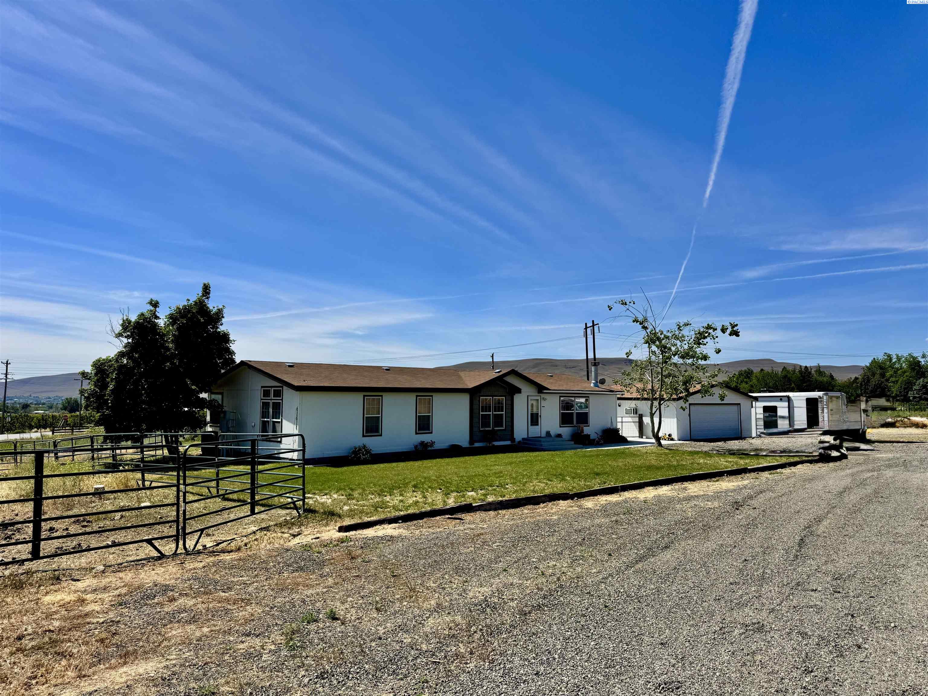 61610 Whan Rd, Benton City, WA 99320