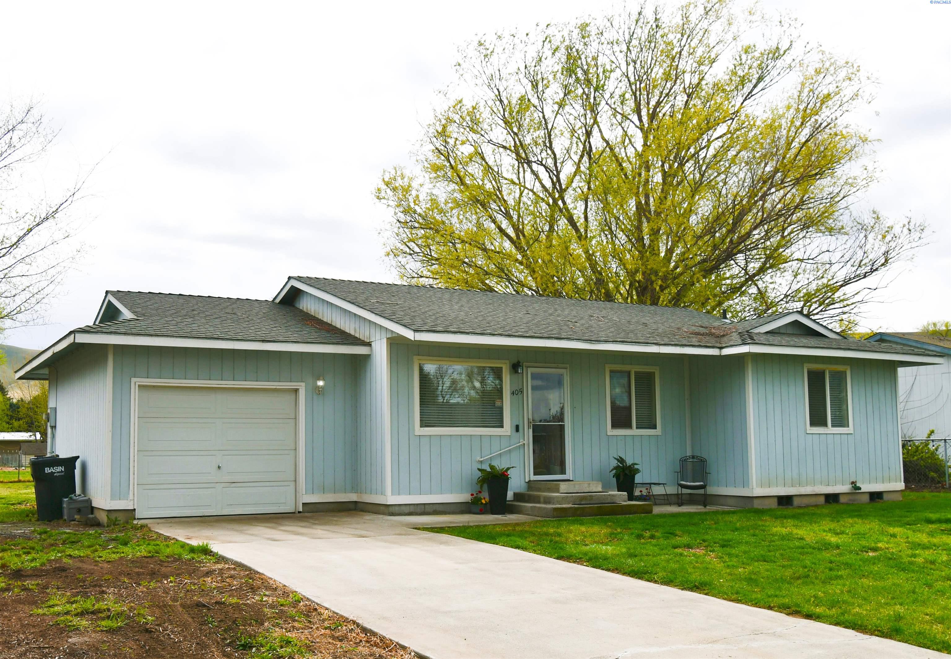 405 Belle, Benton City WA 99320