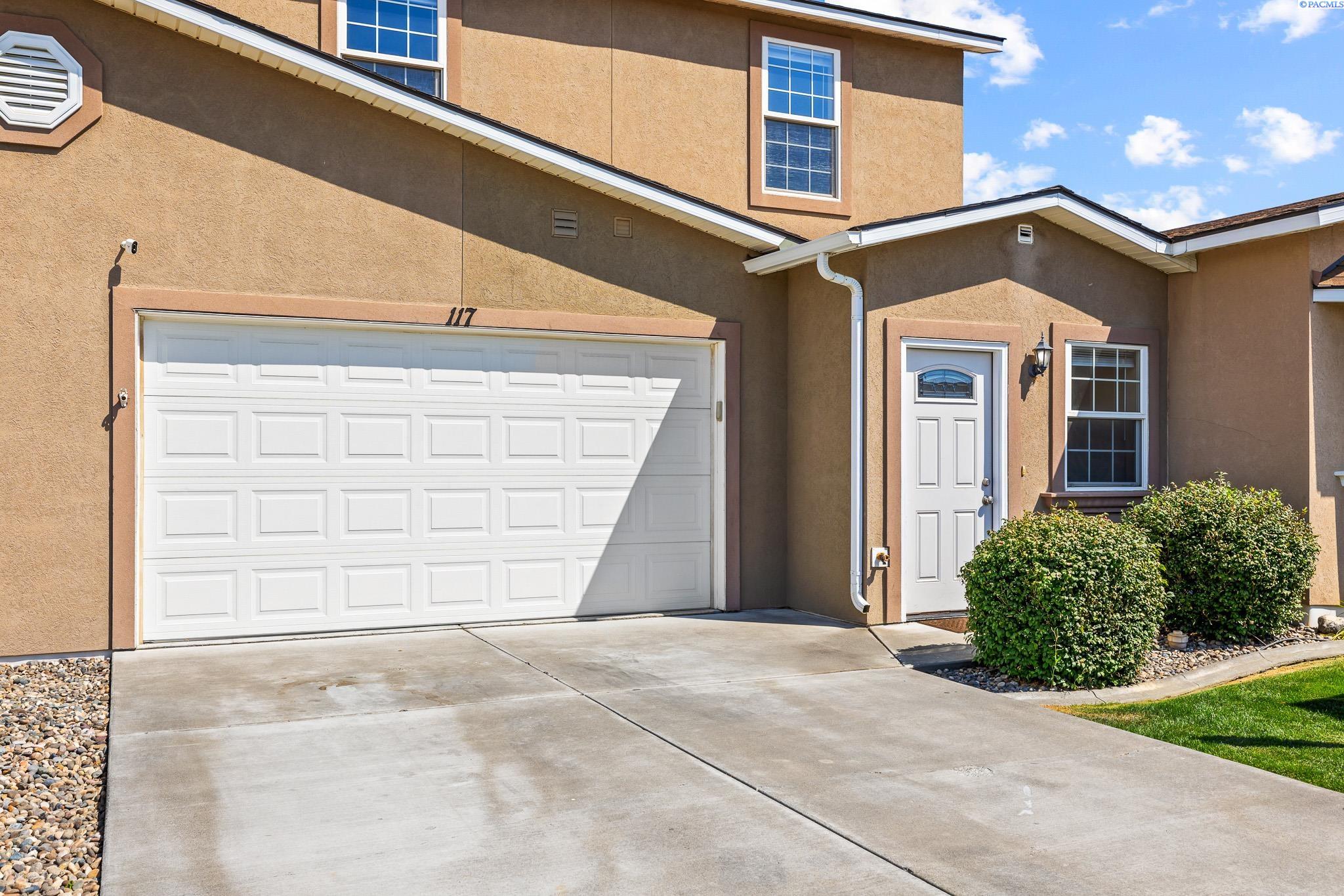 117 S Tweedt Pl, Kennewick WA 99336