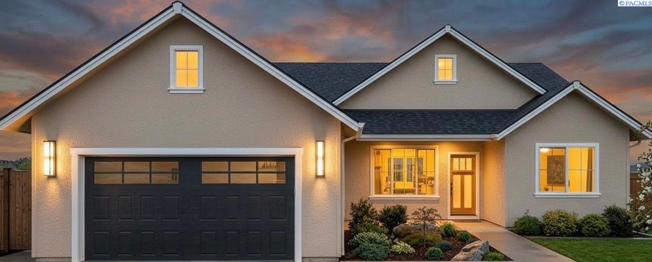 308 Olivia St, Sunnyside WA 98944