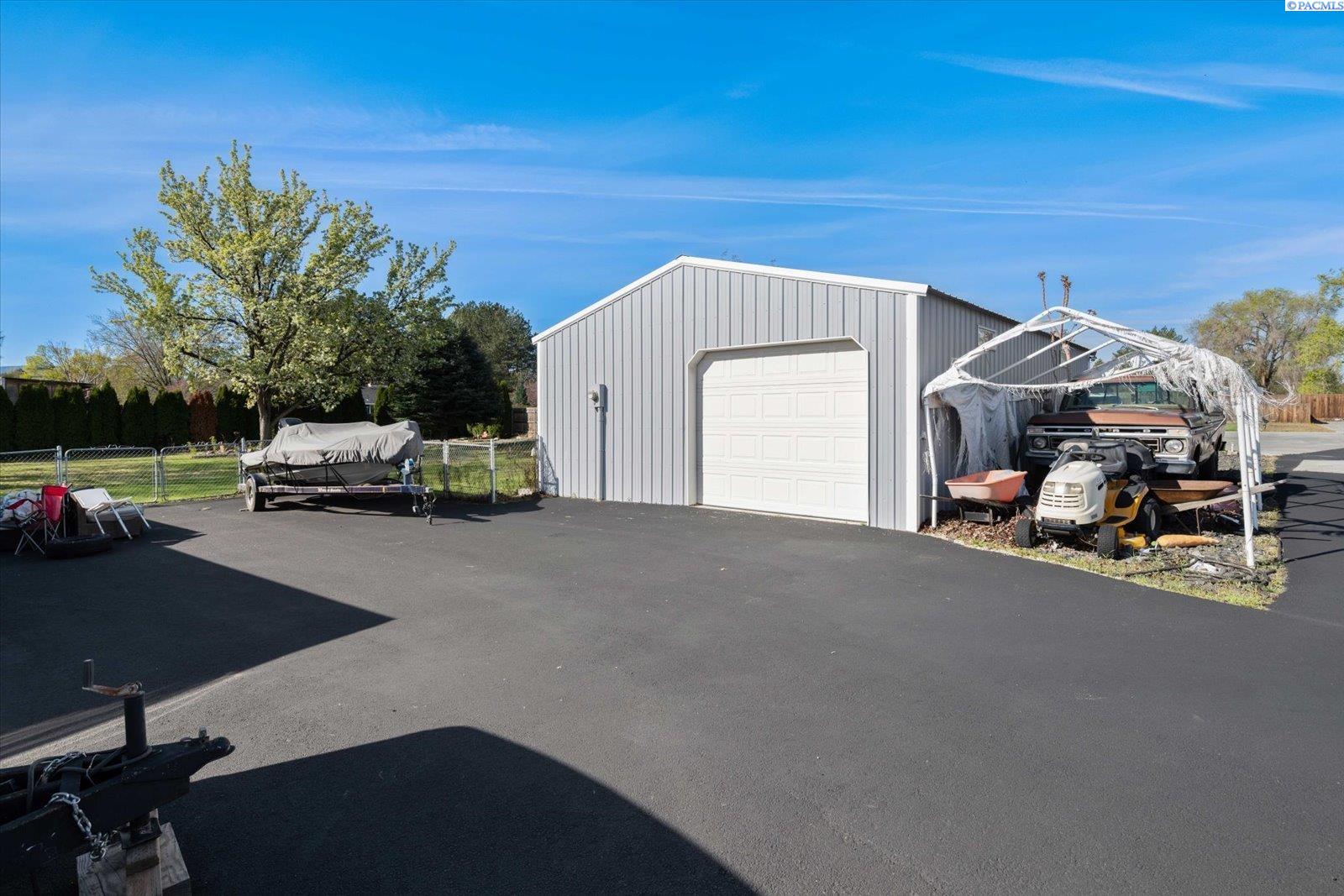 3216 Auburn St, Kennewick, WA 99337
