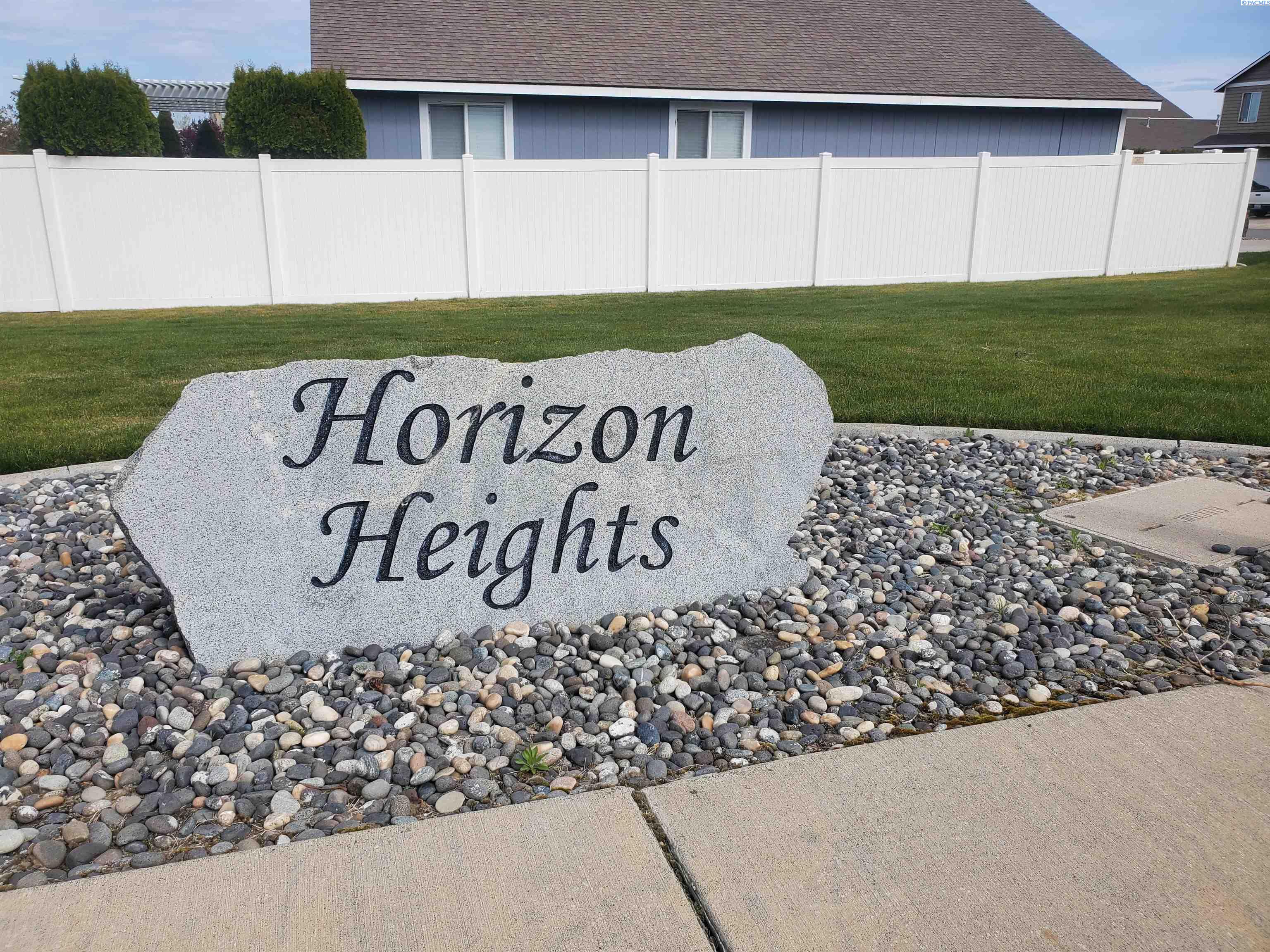 2662 Jason Loop, Richland, WA 99352