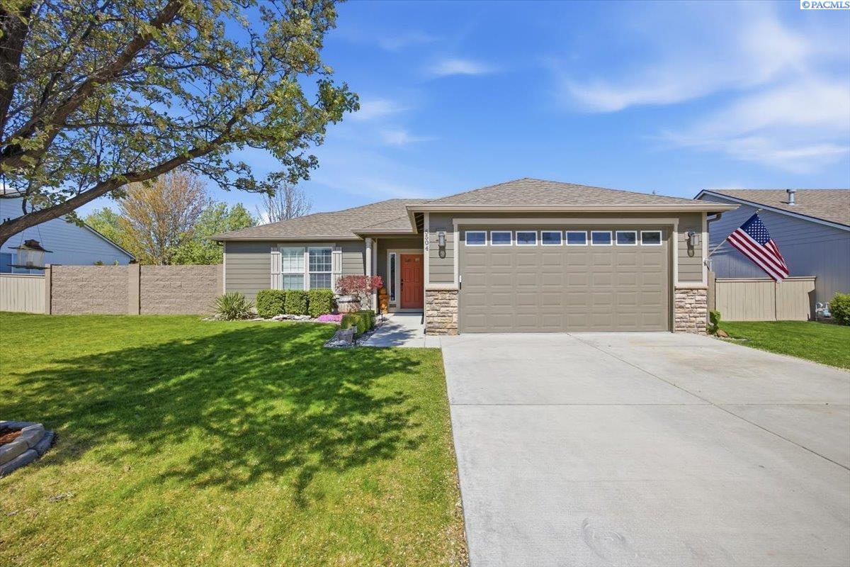 5504 20th Ave, Kennewick, WA 99338