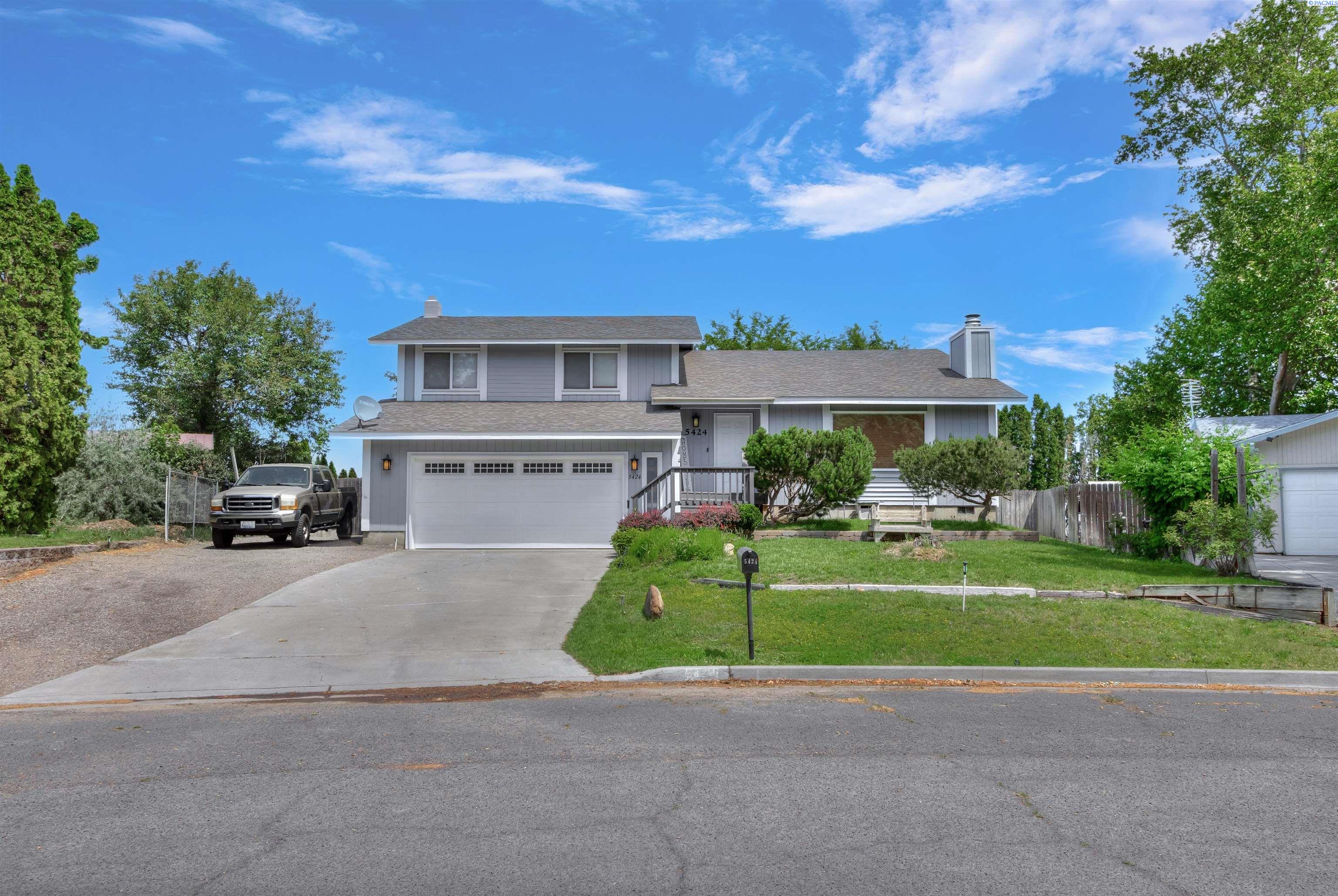 5424 Fern Loop, West Richland, WA 99353