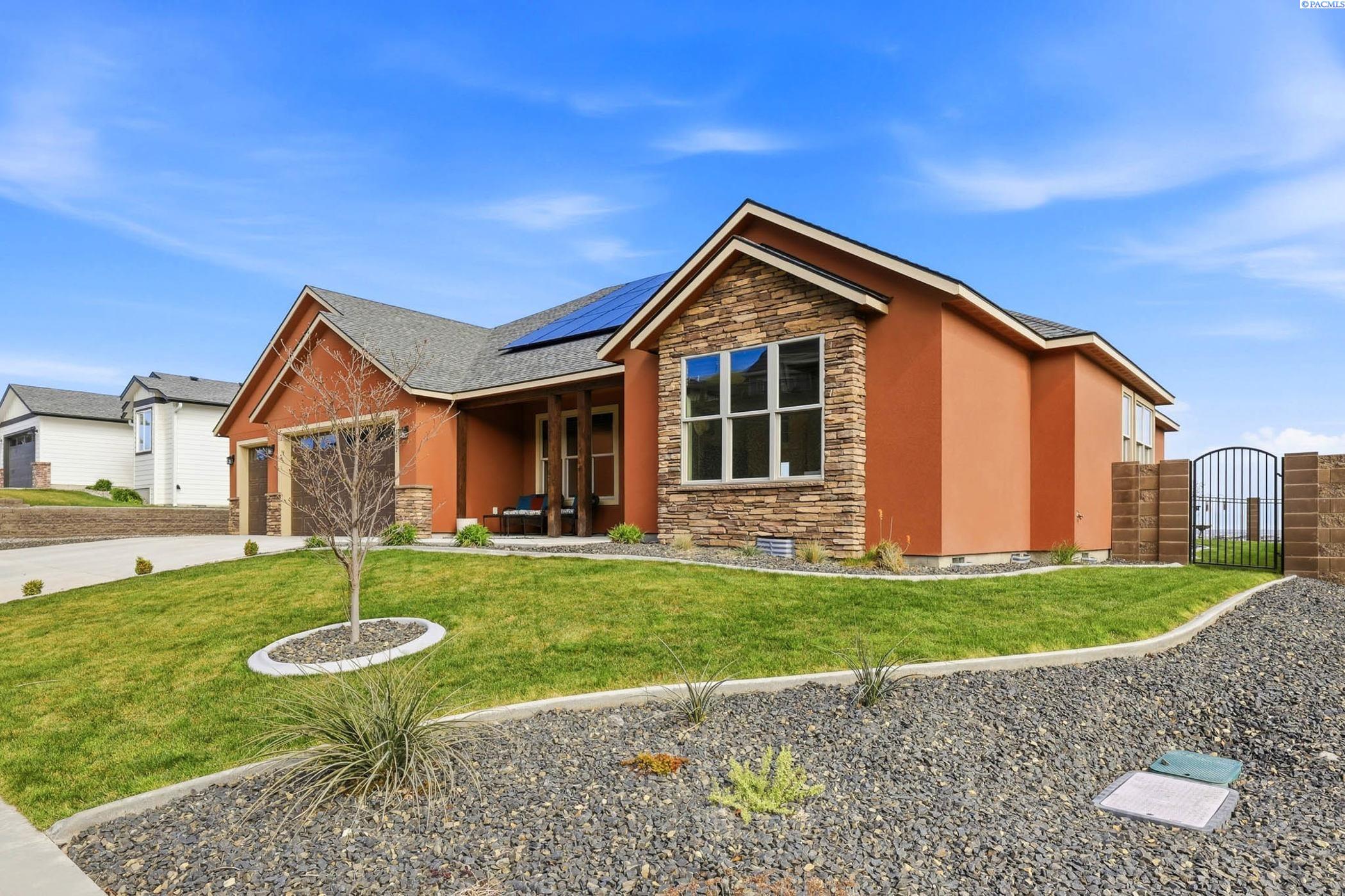 1282 Paige St, Richland, WA 99352