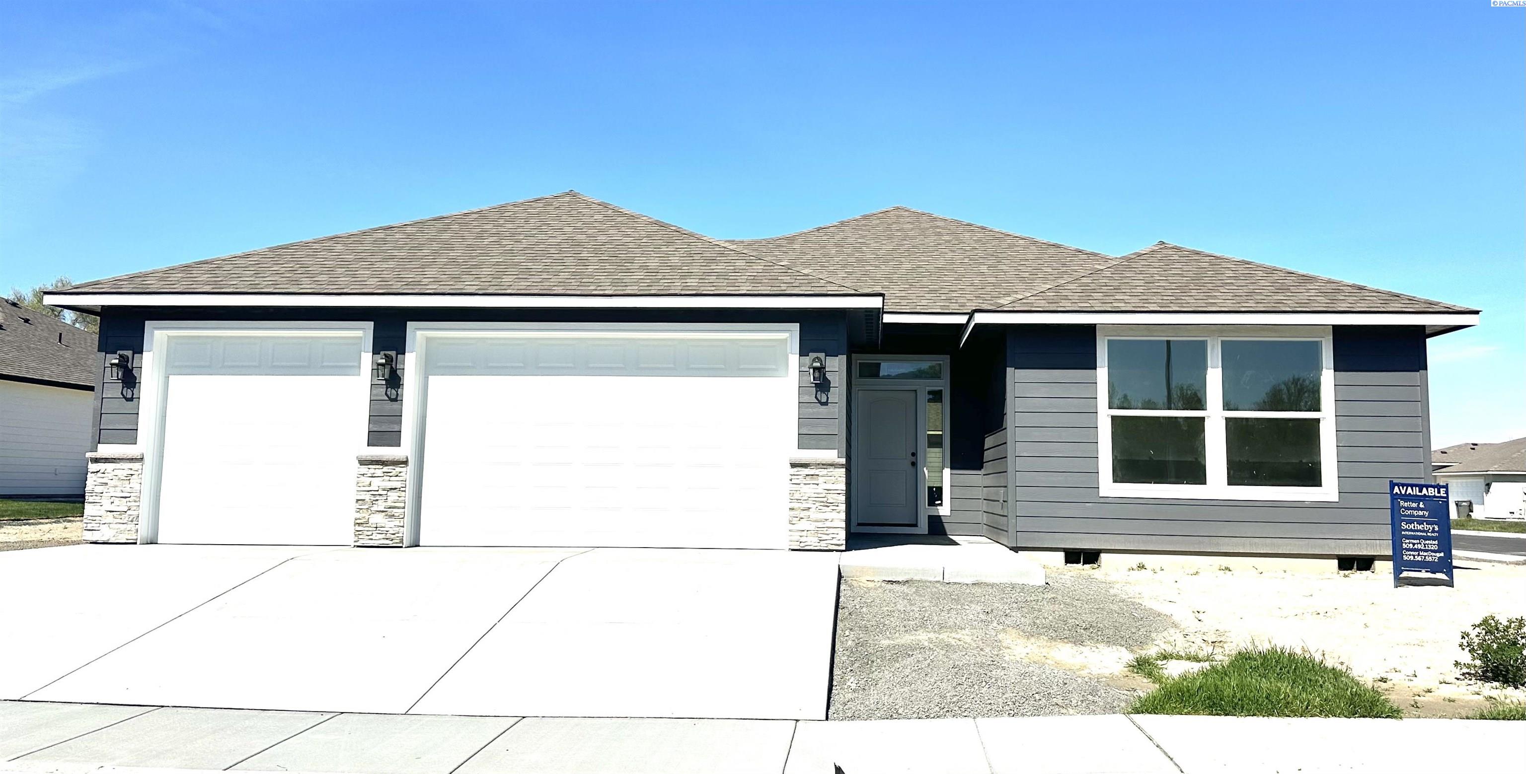 2851 S Alder St., Kennewick WA 99337