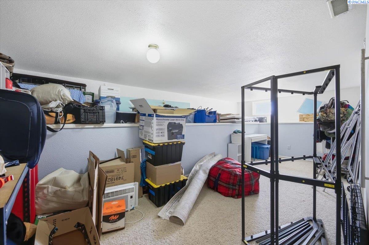 1219 Mcpherson Ave, Richland, WA 99354