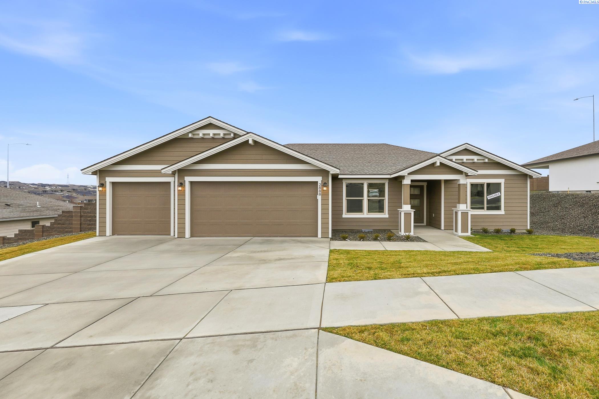 2888 S Roosevelt St, Kennewick WA 99338
