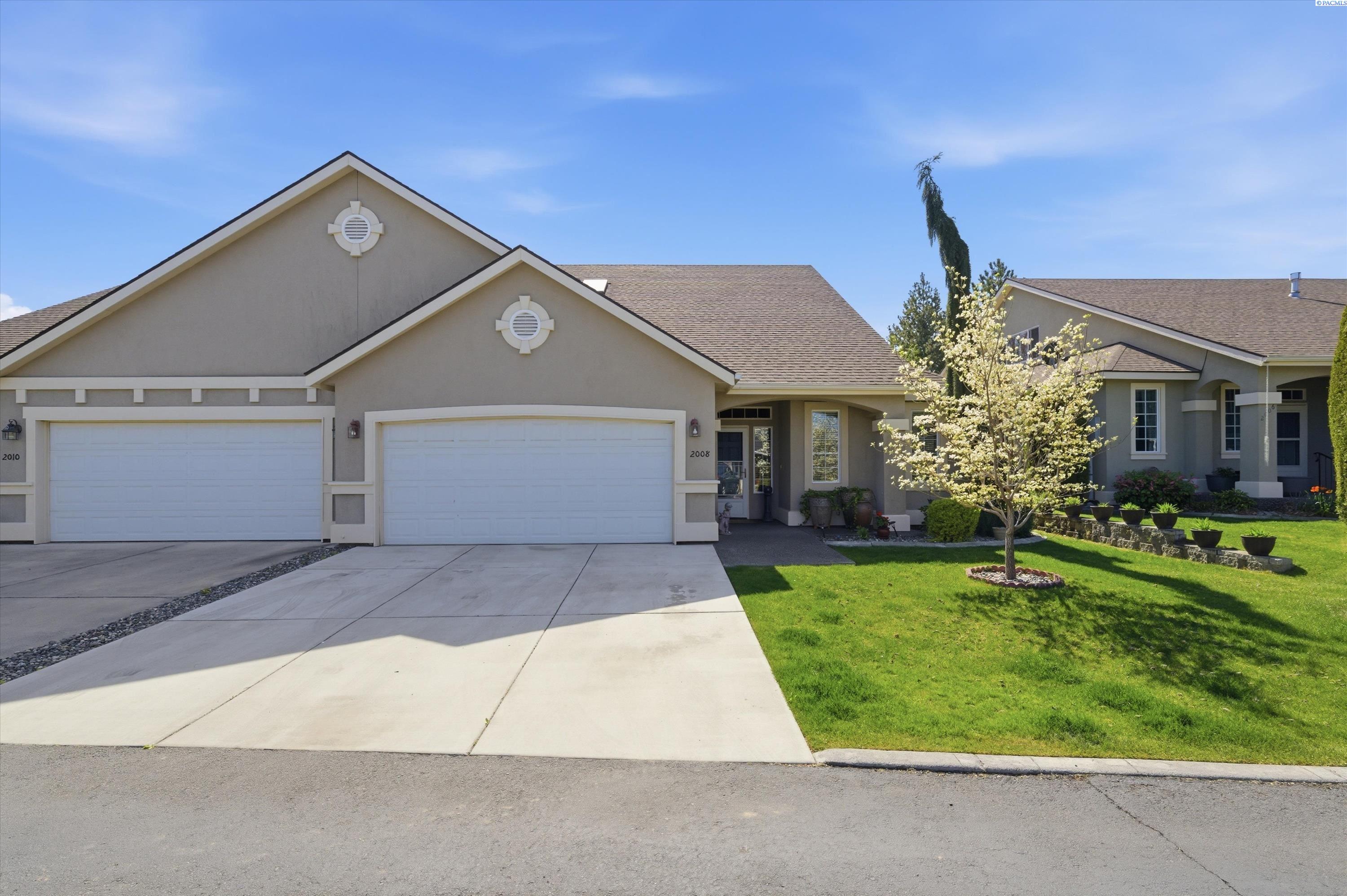 2008 Greenbrook Blvd, Richland WA 99352-8408