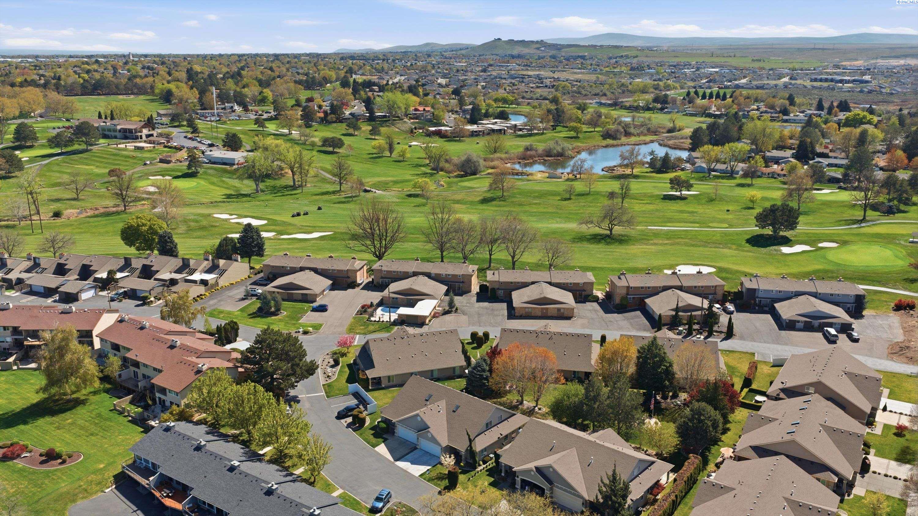 2008 Greenbrook Blvd, Richland, WA 99352-8408