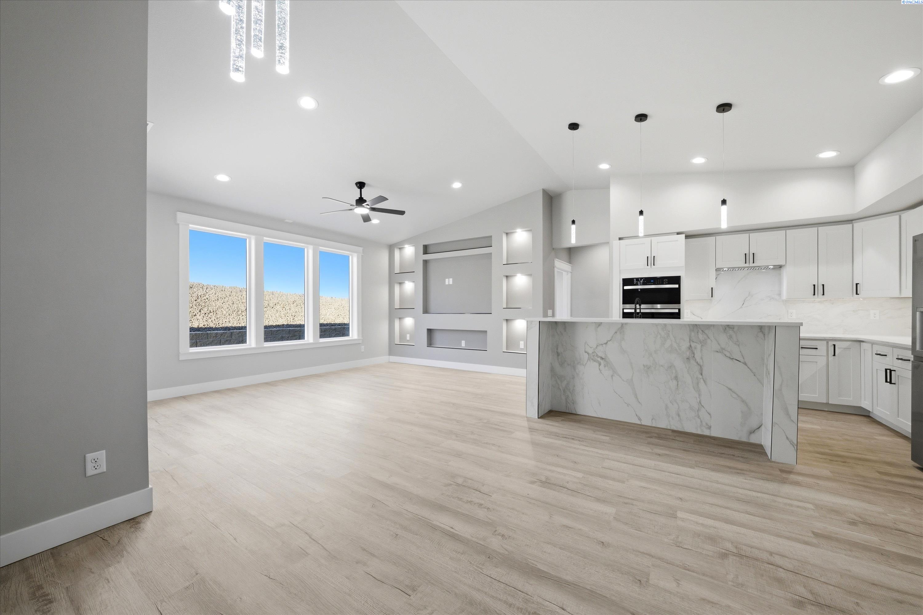 3757 Nuthatch St, Richland, WA 99352