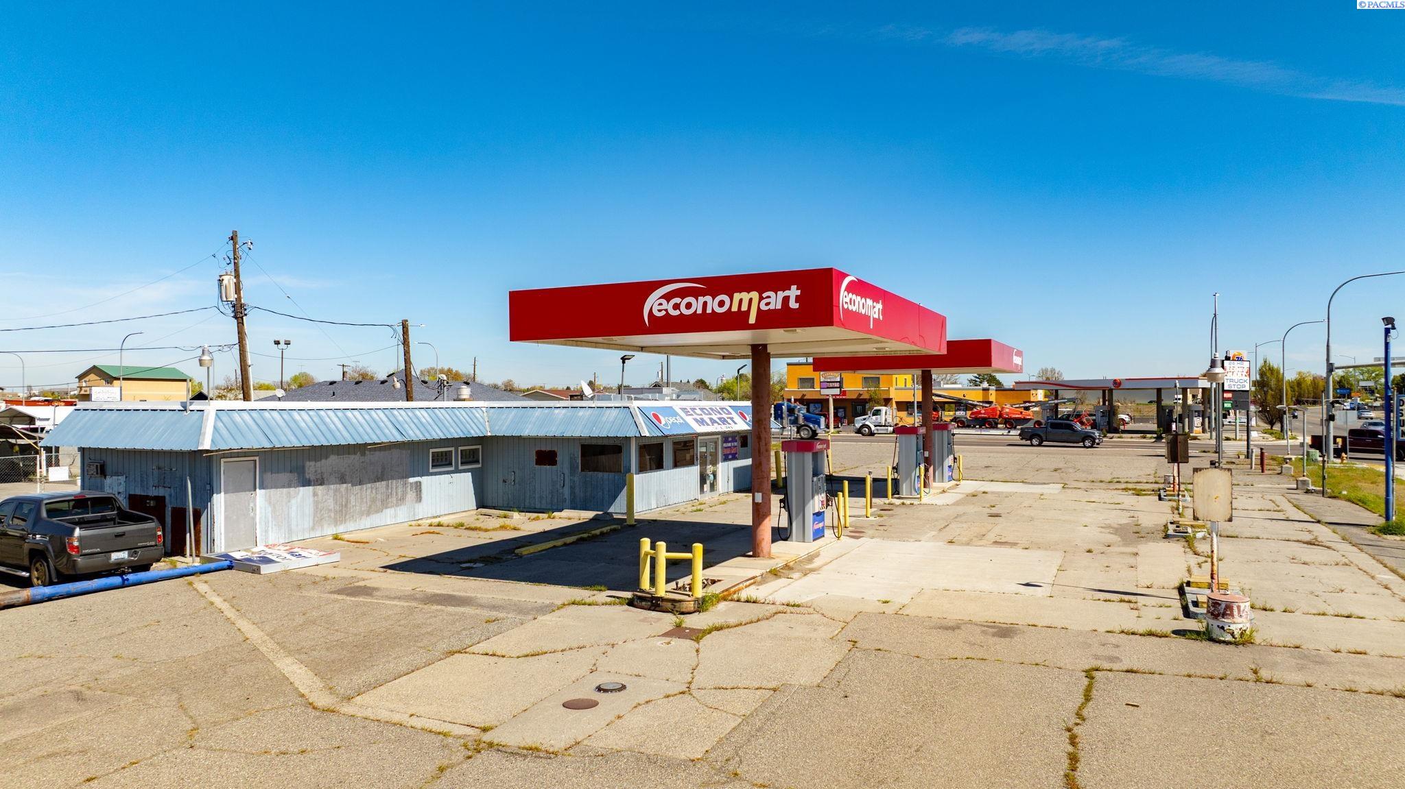 1211 Lewis St, Pasco, WA 99301-4306