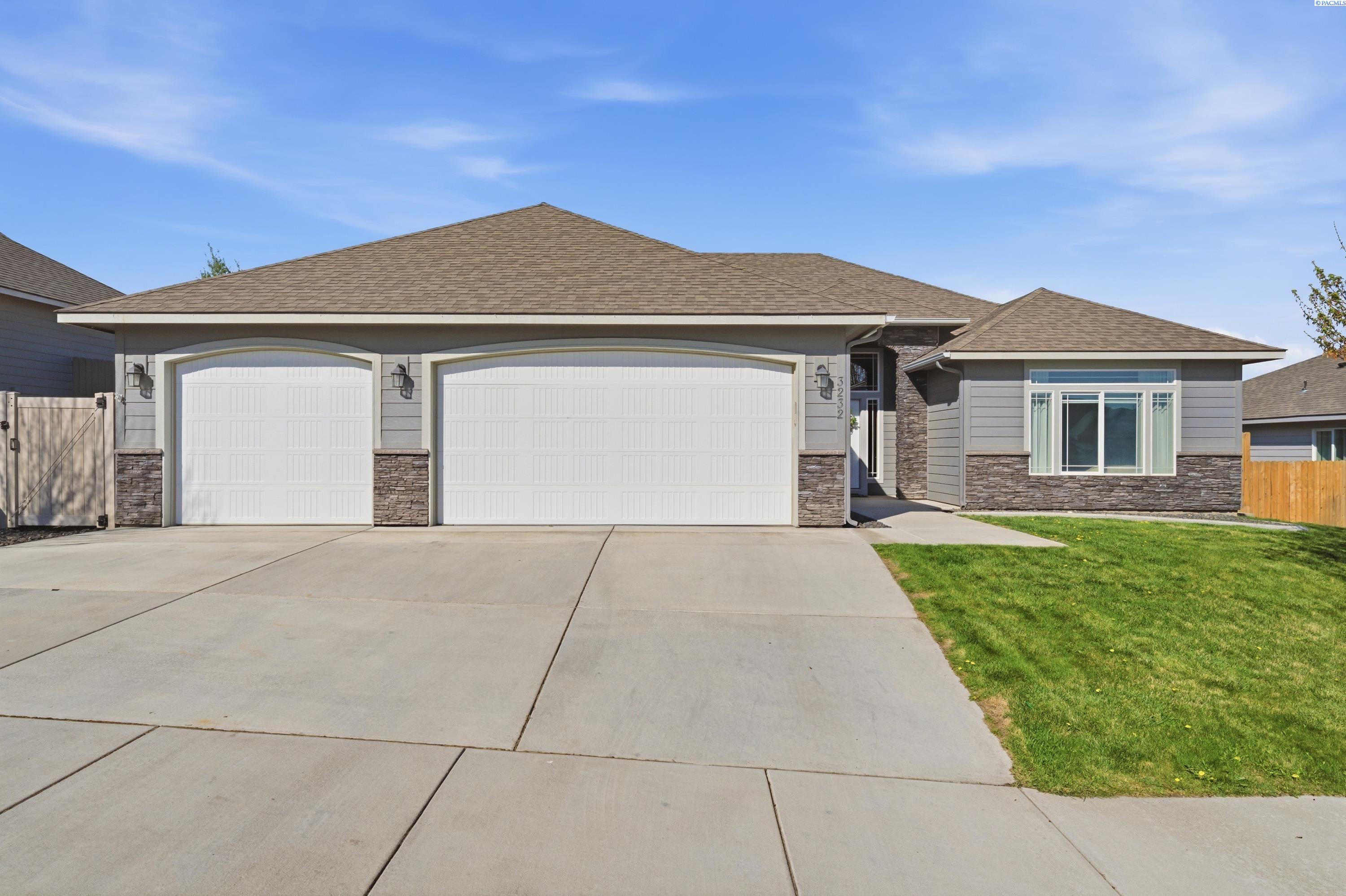3232 Taft , Kennewick, WA 99338