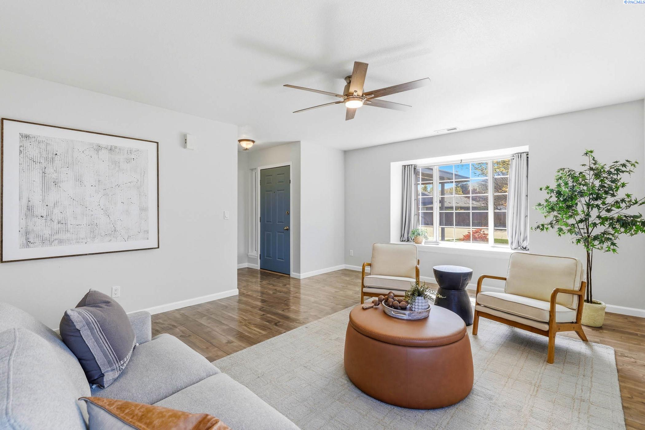 5110 Blue Heron, West Richland, WA 99353