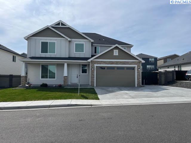 7867 Blanchard Loop, West Richland, WA 99353