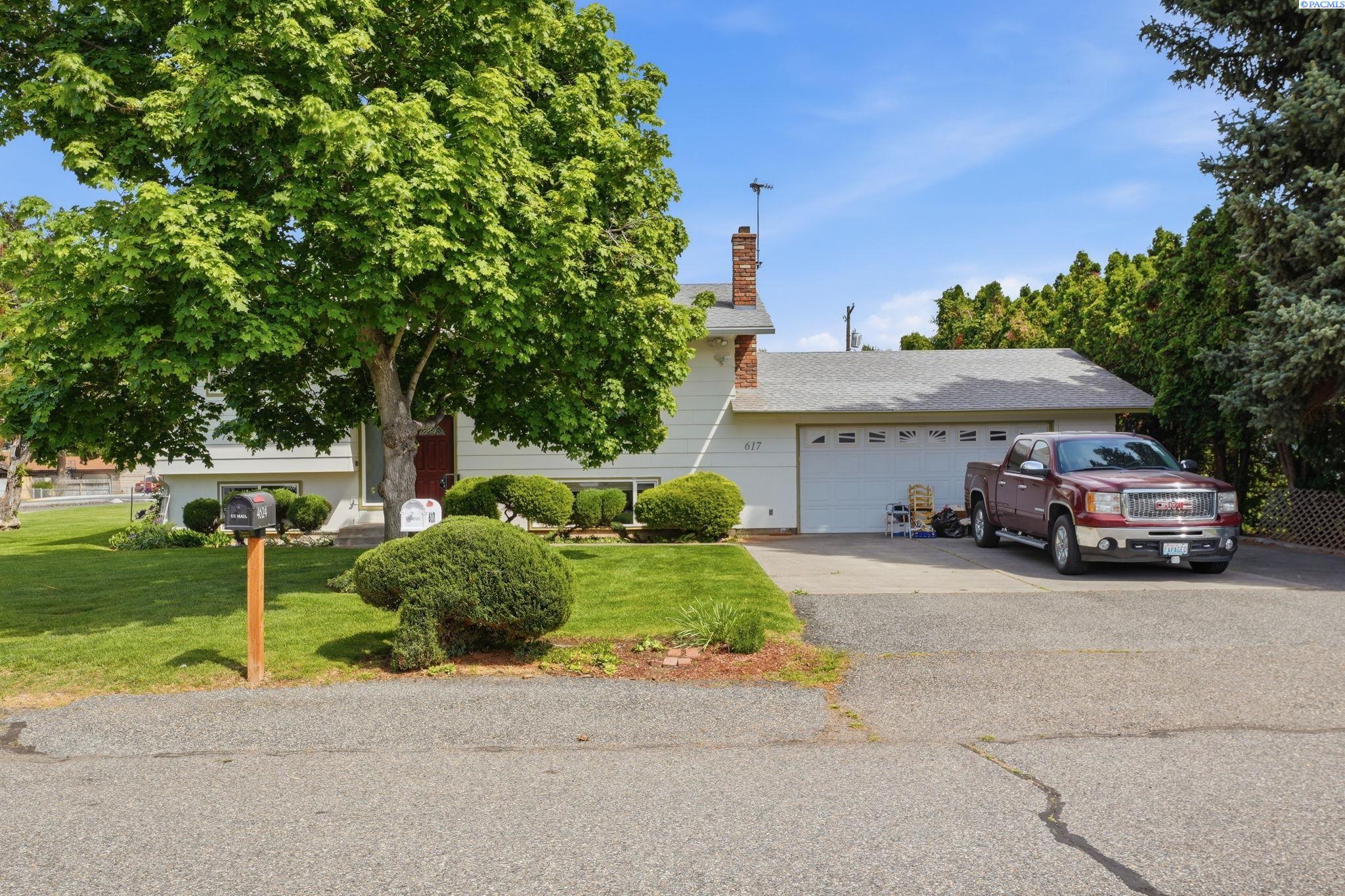 617 Rd 46 , Pasco, WA 99301