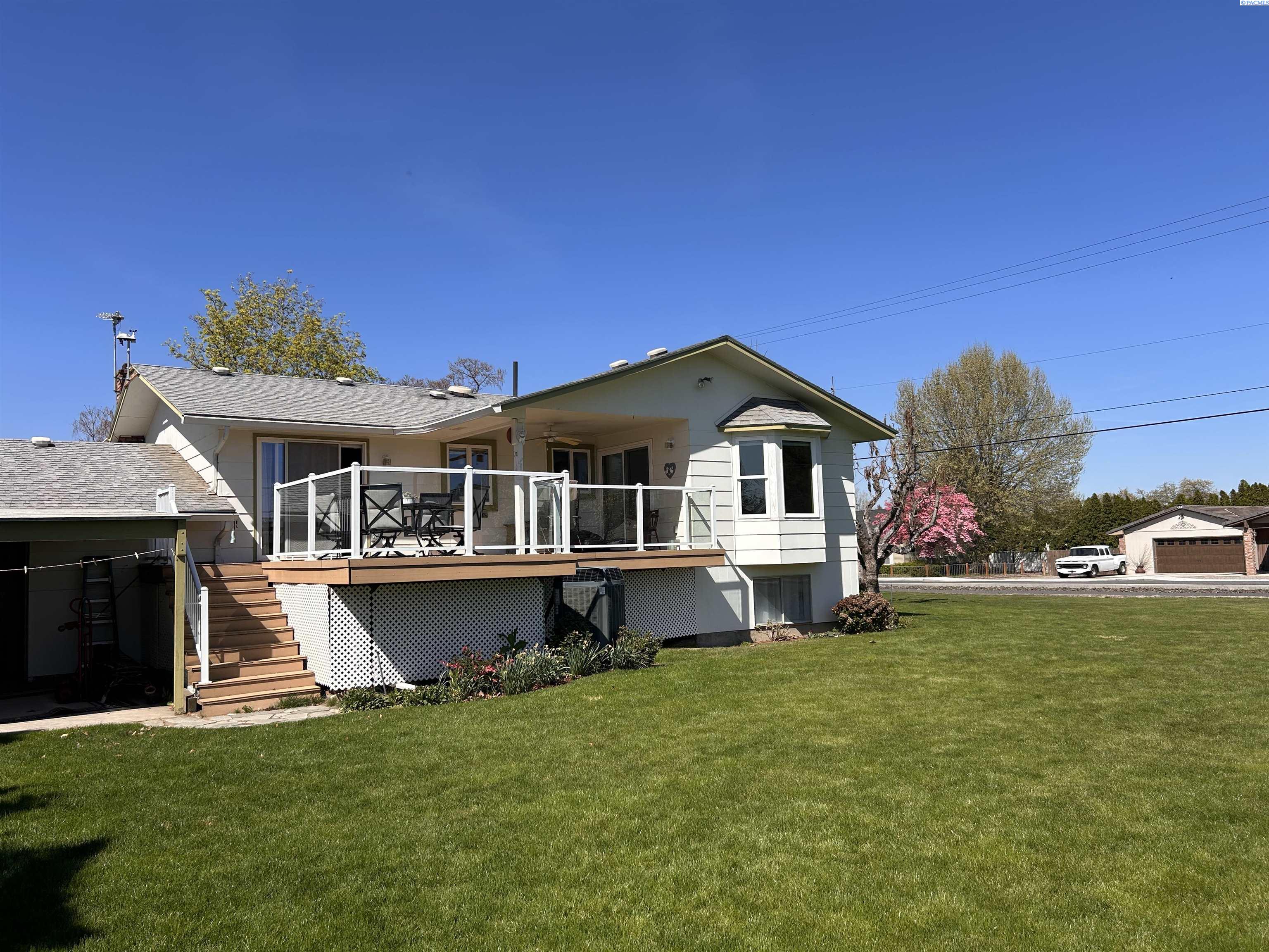 617 Rd 46 , Pasco, WA 99301