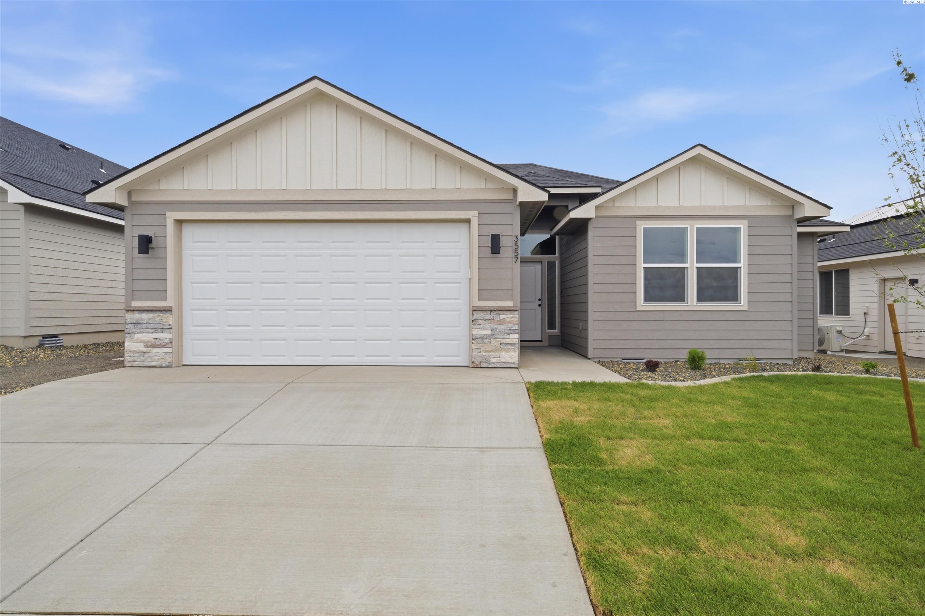 3557 Allison Way, Richland, WA 99352