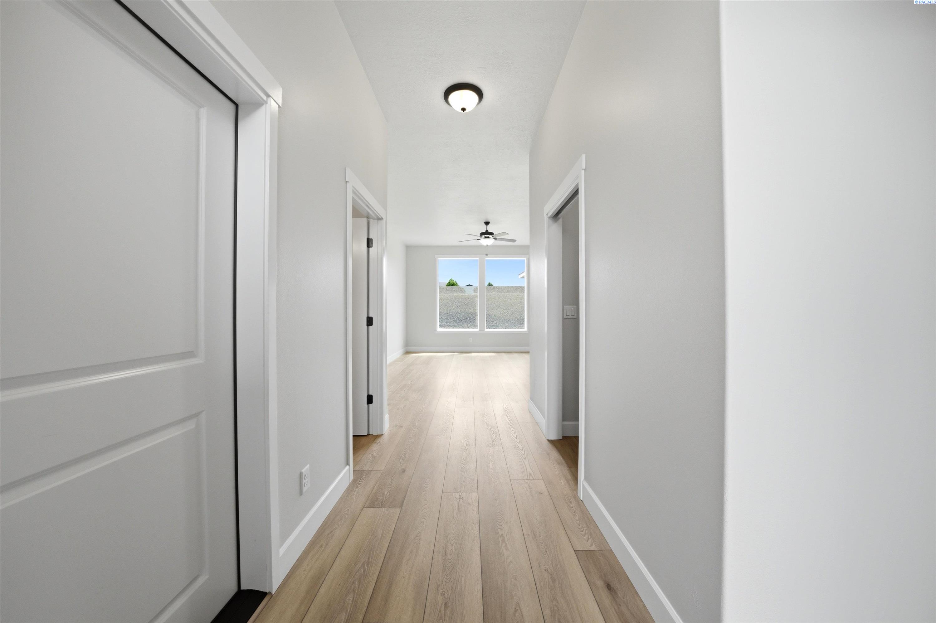 3557 Allison Way, Richland, WA 99352