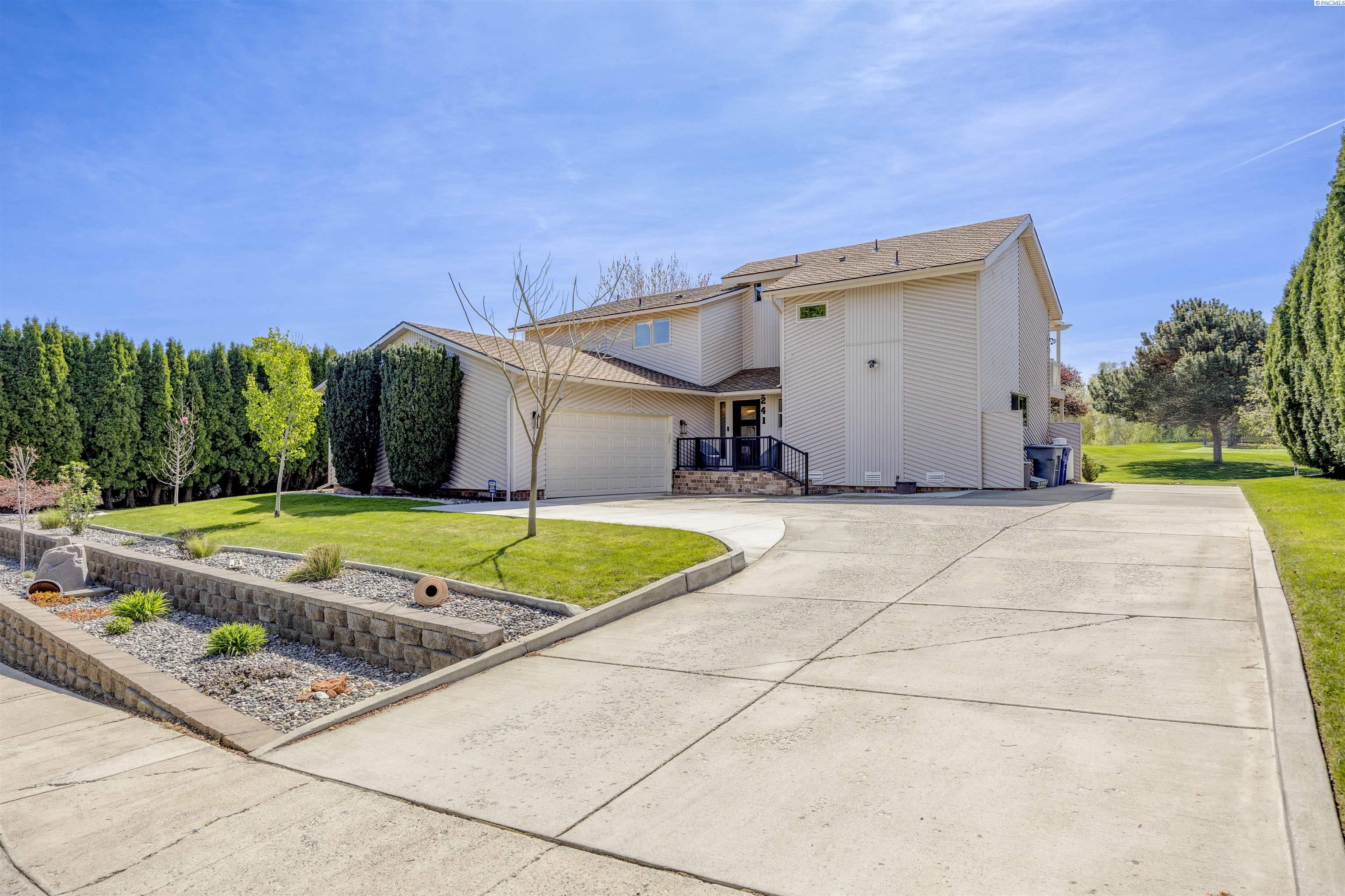 241 Pinetree Ln, Richland, WA 99352