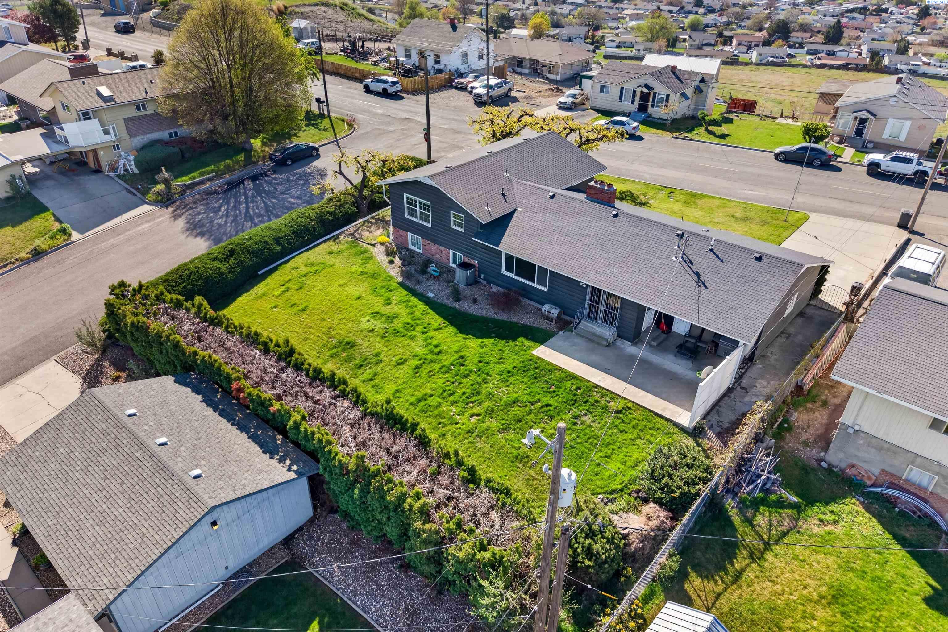 416 Grandview Ave, Sunnyside, WA 98944