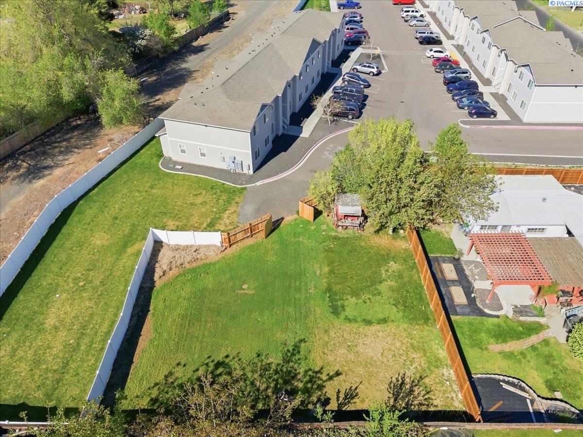 3823 7th Ave, Kennewick, WA 99336