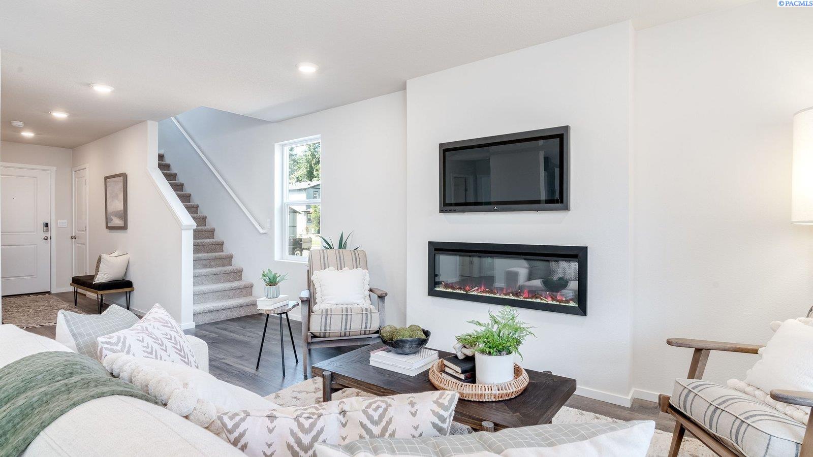 6503 Polar Dr, Pasco, WA 99301