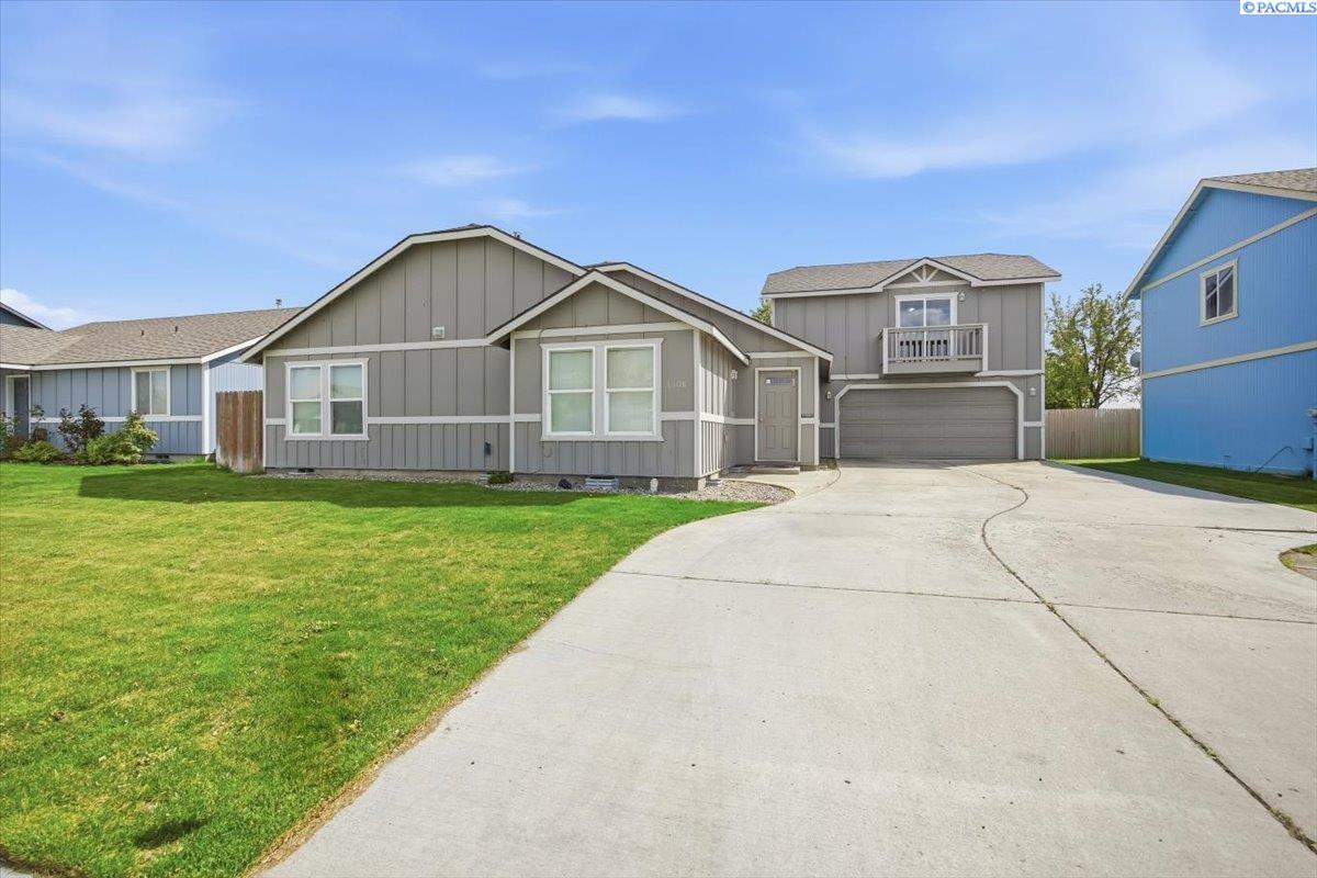 6508 Enzian Falls Dr, Pasco, WA 99301