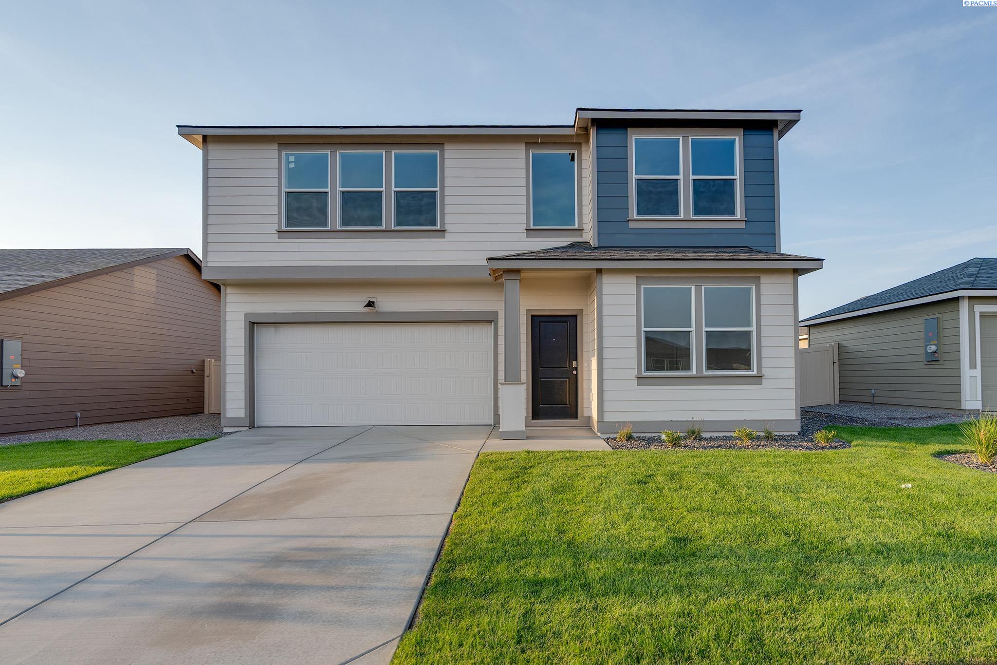 11221 Buckingham Dr, Pasco, WA 99301