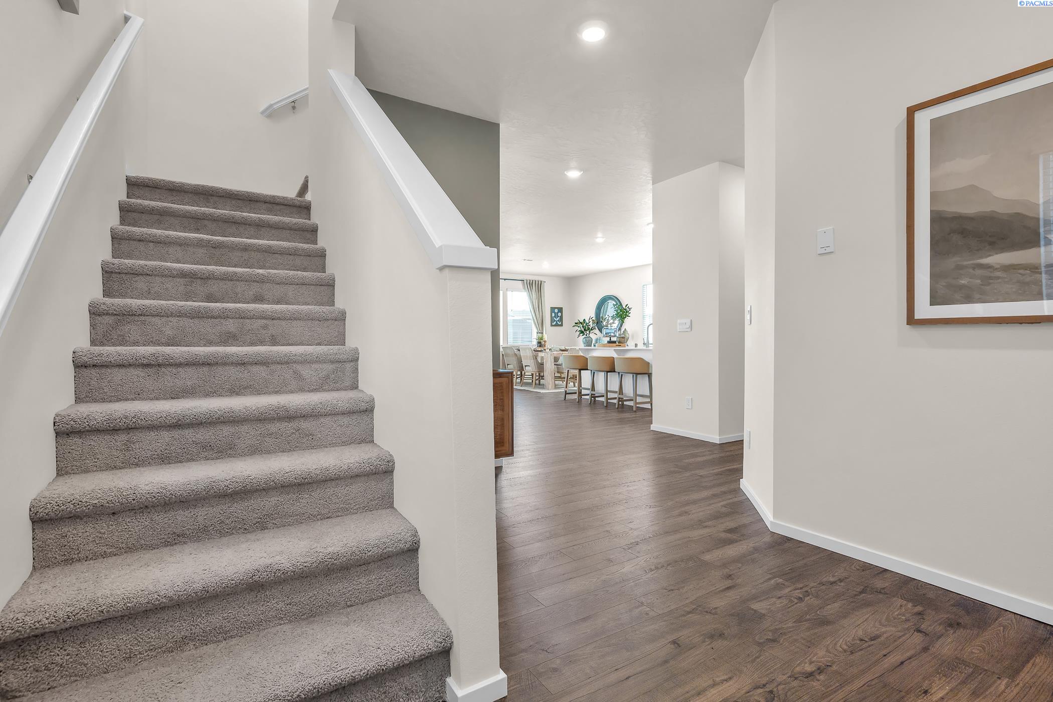 6109 Road 115 , Pasco, WA 99301