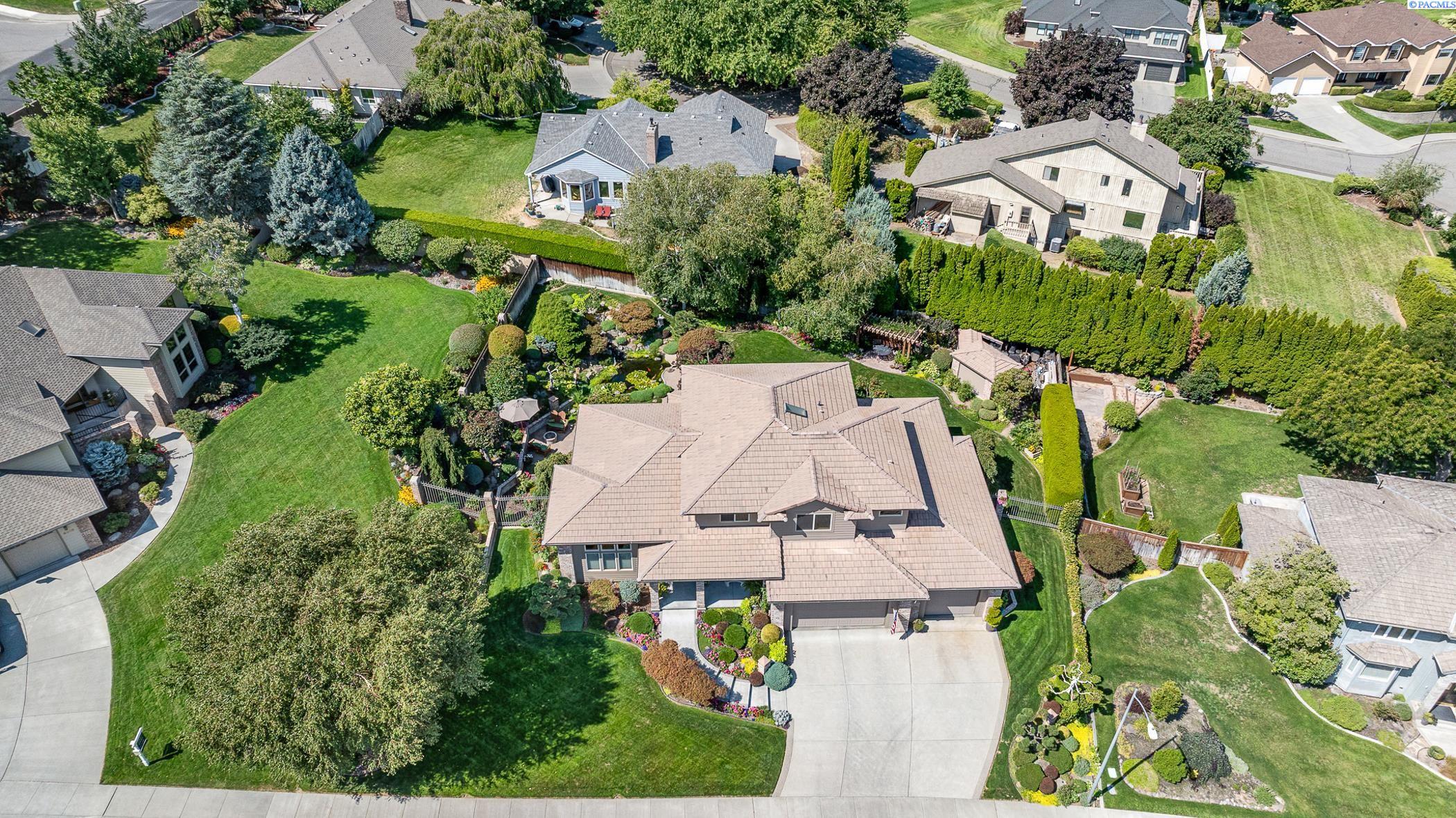 4008 Morain Loop, Kennewick, WA 99337