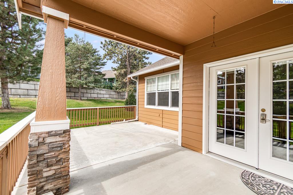 7617 20th Ave, Kennewick, WA 99338