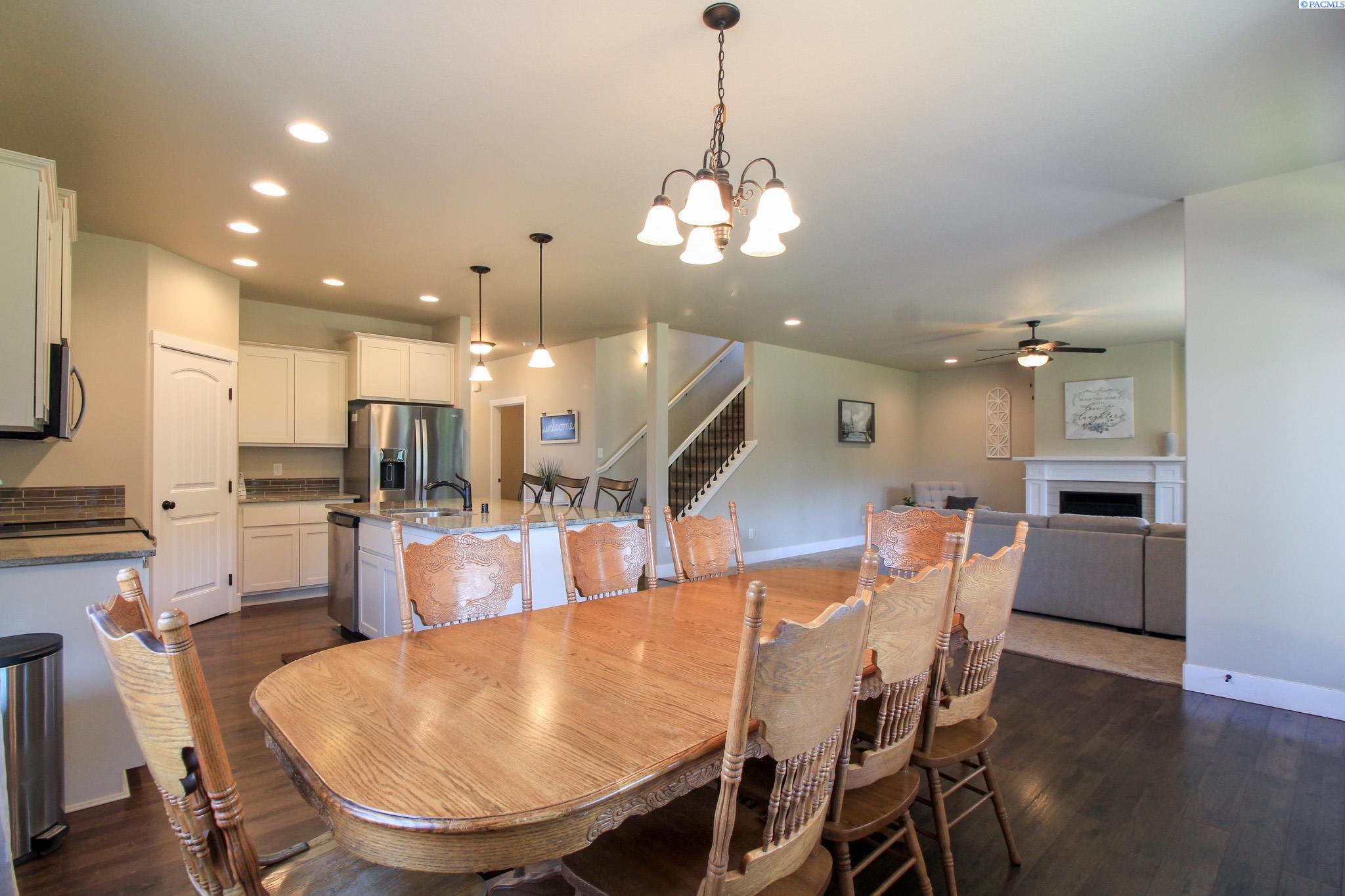 4326 Anderson Pl, Kennewick, WA 99337