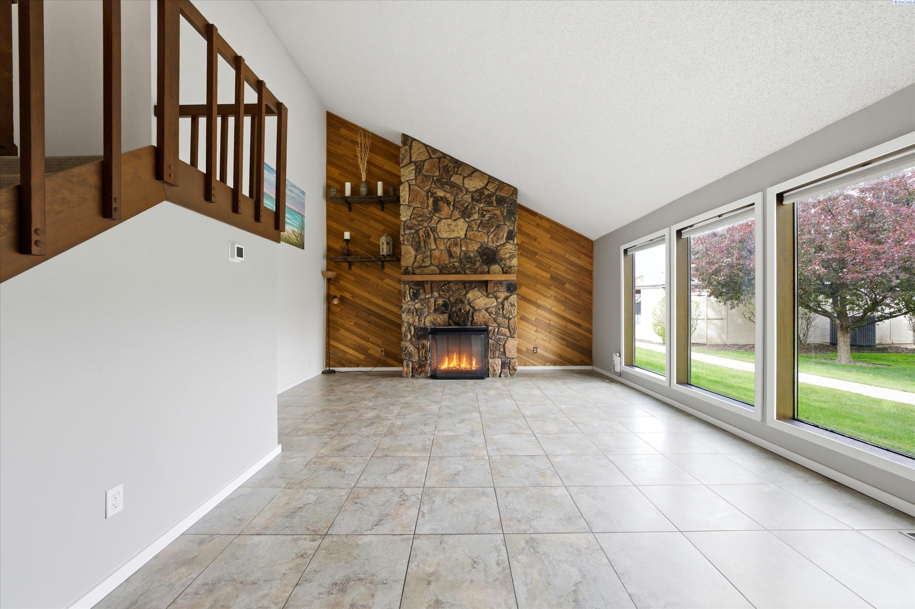 4214 Klamath Ave #A-4, Kennewick, WA 99336