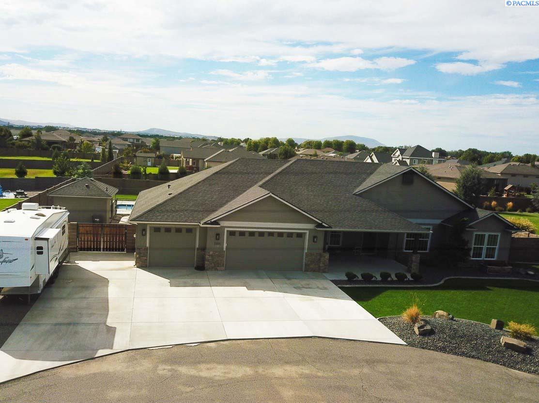 7004 Sandy Ridge Rd, Pasco, WA 99301-5385